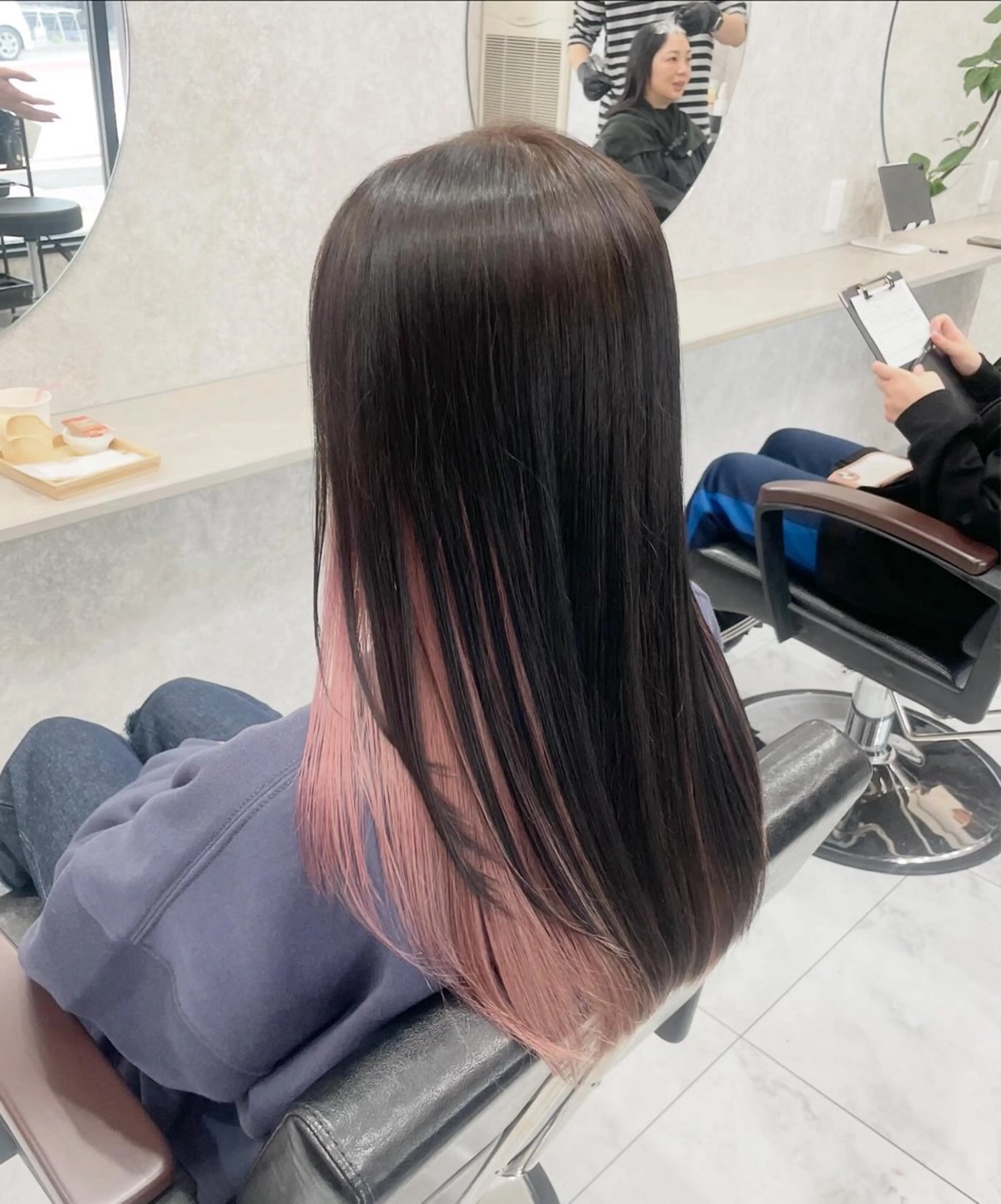 ロング 🦋ハイトーン🦋 石山 希理🦋のヘアスタイル