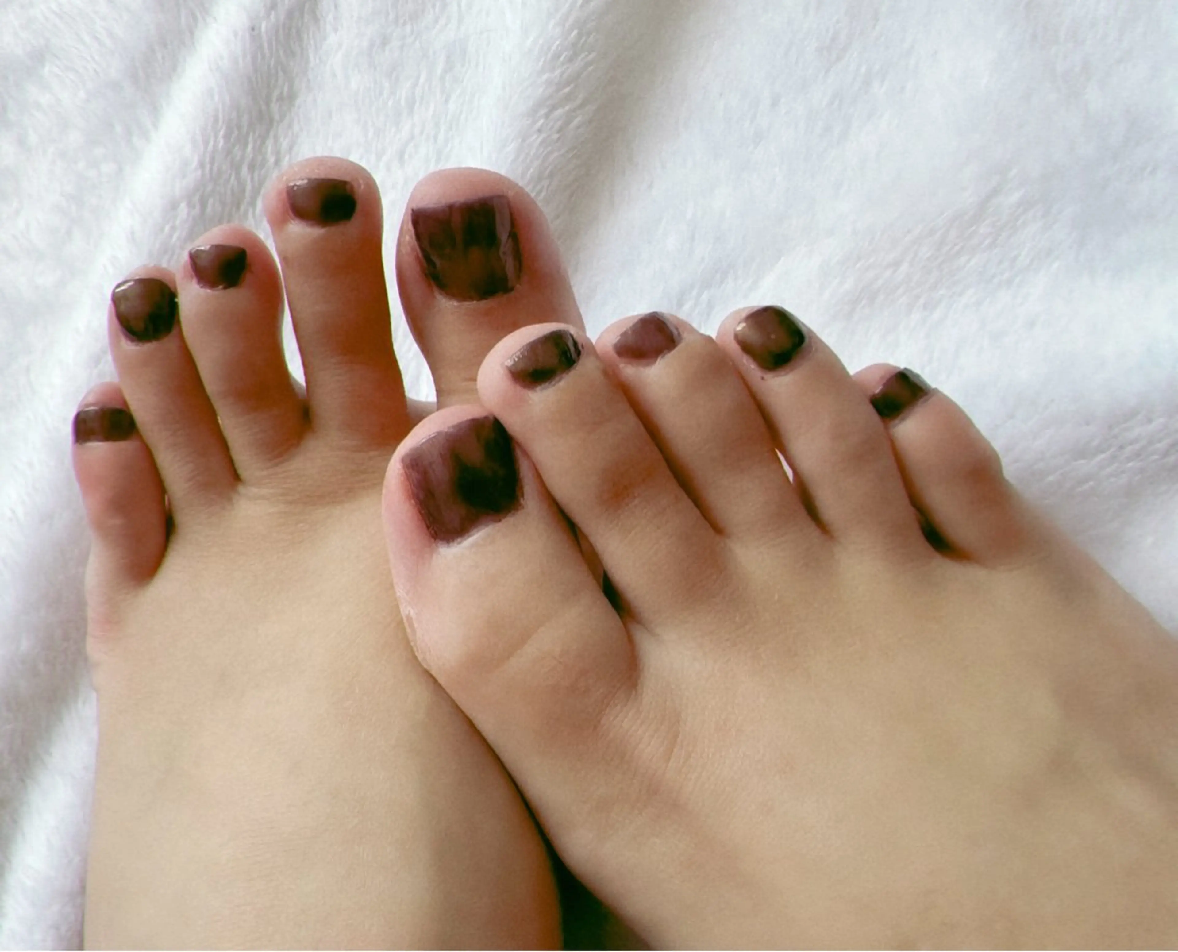 ネイル フットネイル ラメ(グリッター) ワンカラーネイル パープル hiromi. ＊モデル募集＊のネイルデザイン