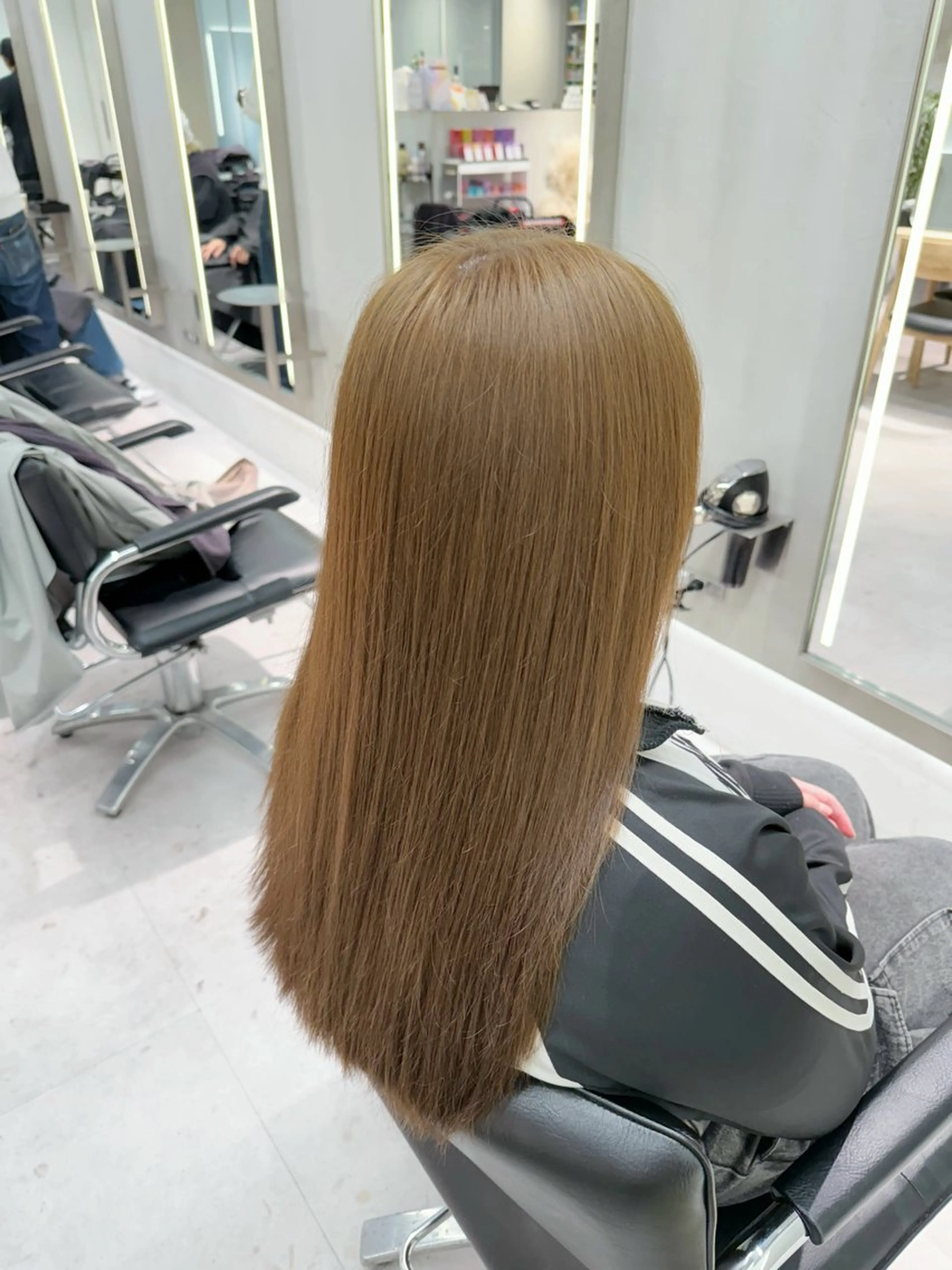 ロング カラー ブリーチ 透明感カラー ダブルカラー ブリーチなしカラー 🤍haruna 🤍SUIのヘアスタイル