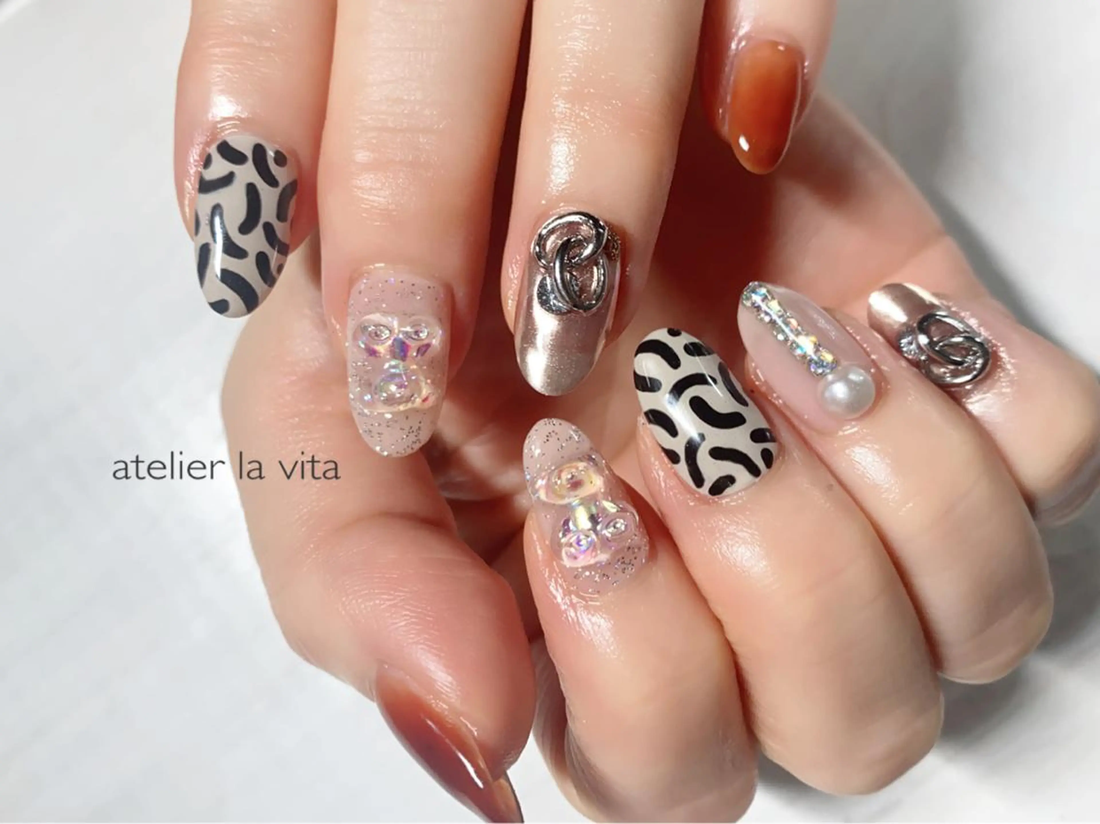 ネイル ハンドネイル lavita. mimuraのネイルデザイン