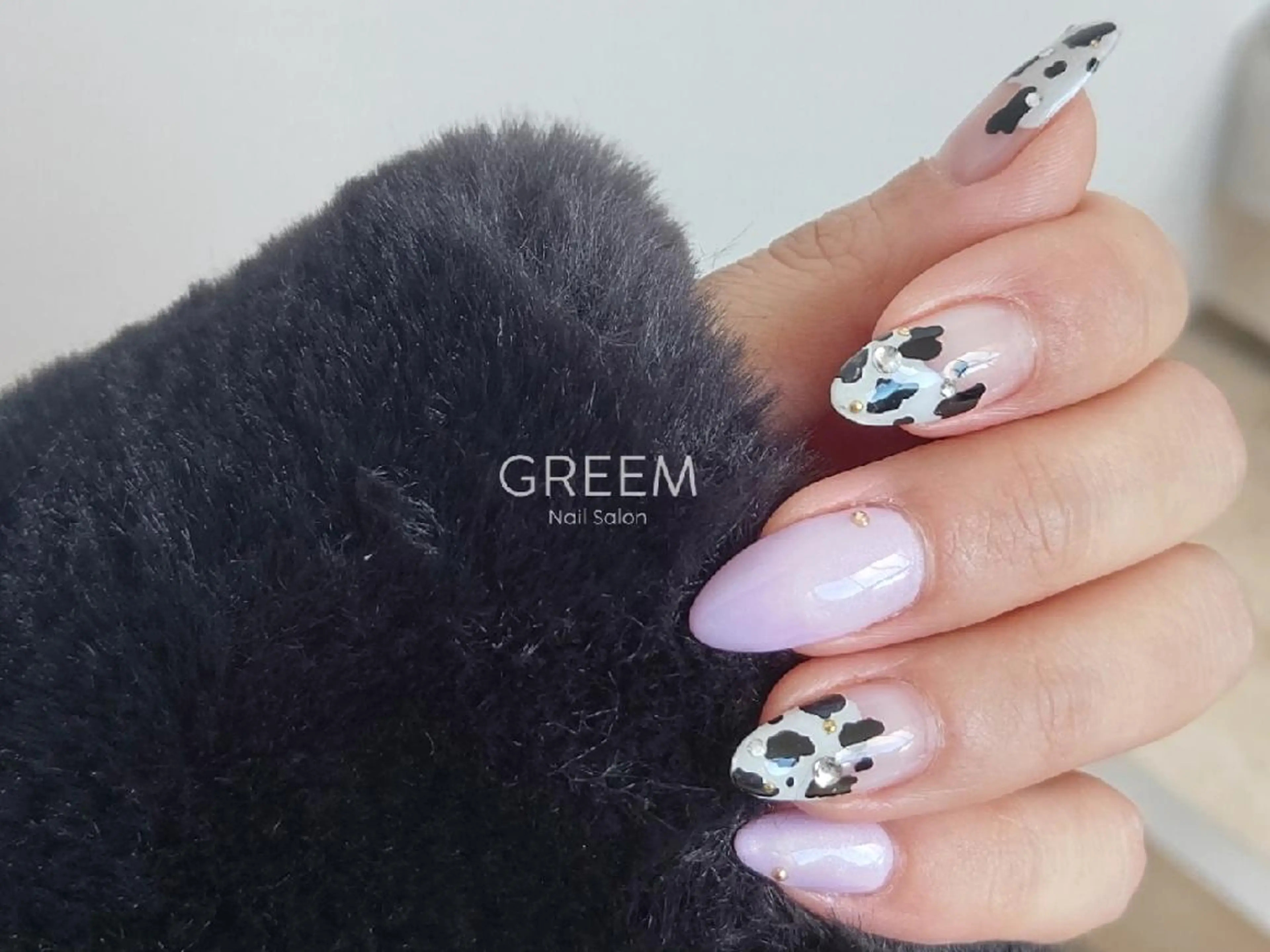 ネイル アニマル柄 ジェルネイル パラジェル ハンドネイル GREEM グリームのネイルデザイン