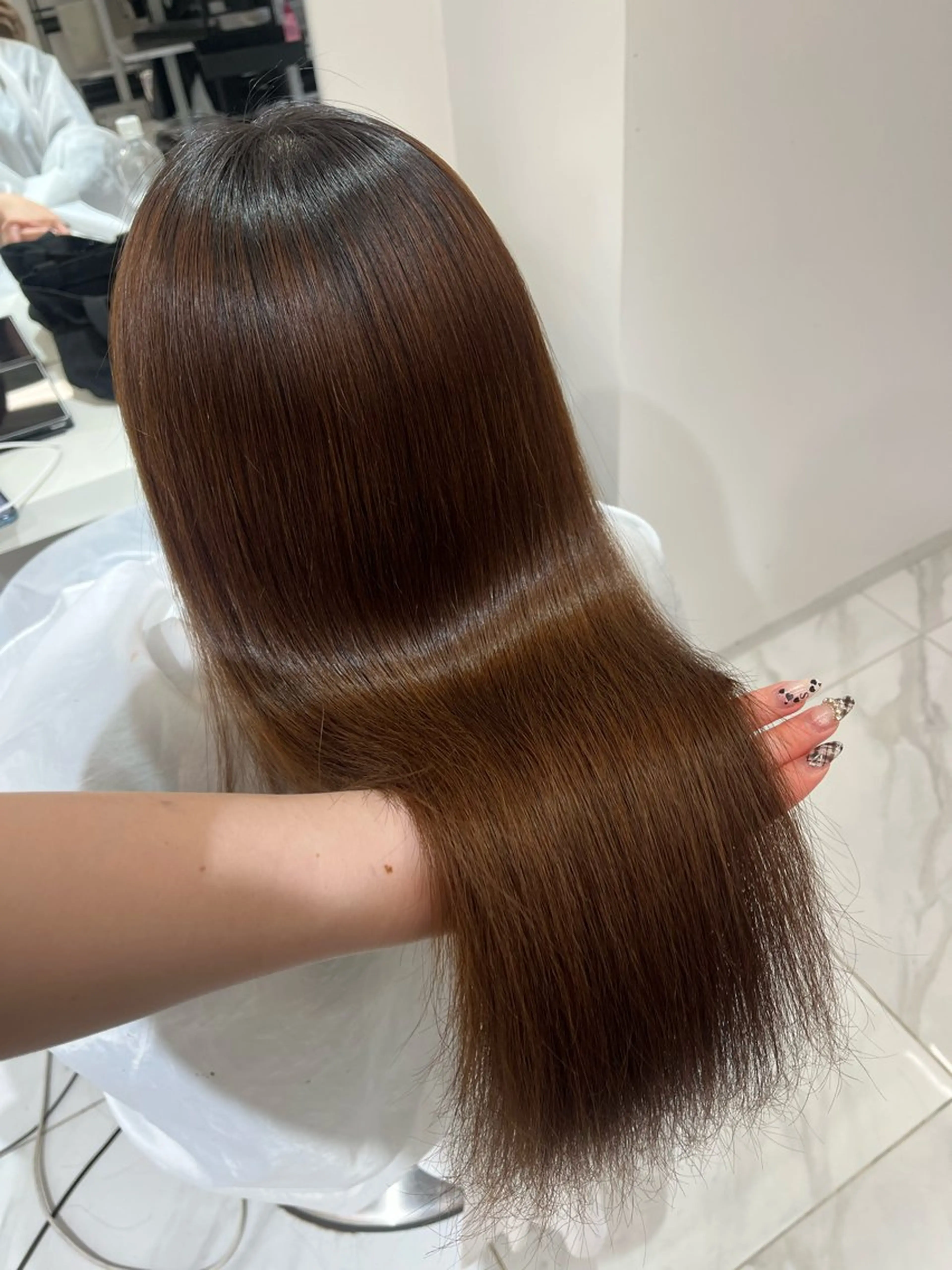 ロング パーマ 縮毛矯正 トリートメント 縮毛矯正 トリートメント 後ろ姿まで盛れる艶髪 🫧渋谷Masakiのヘアスタイル