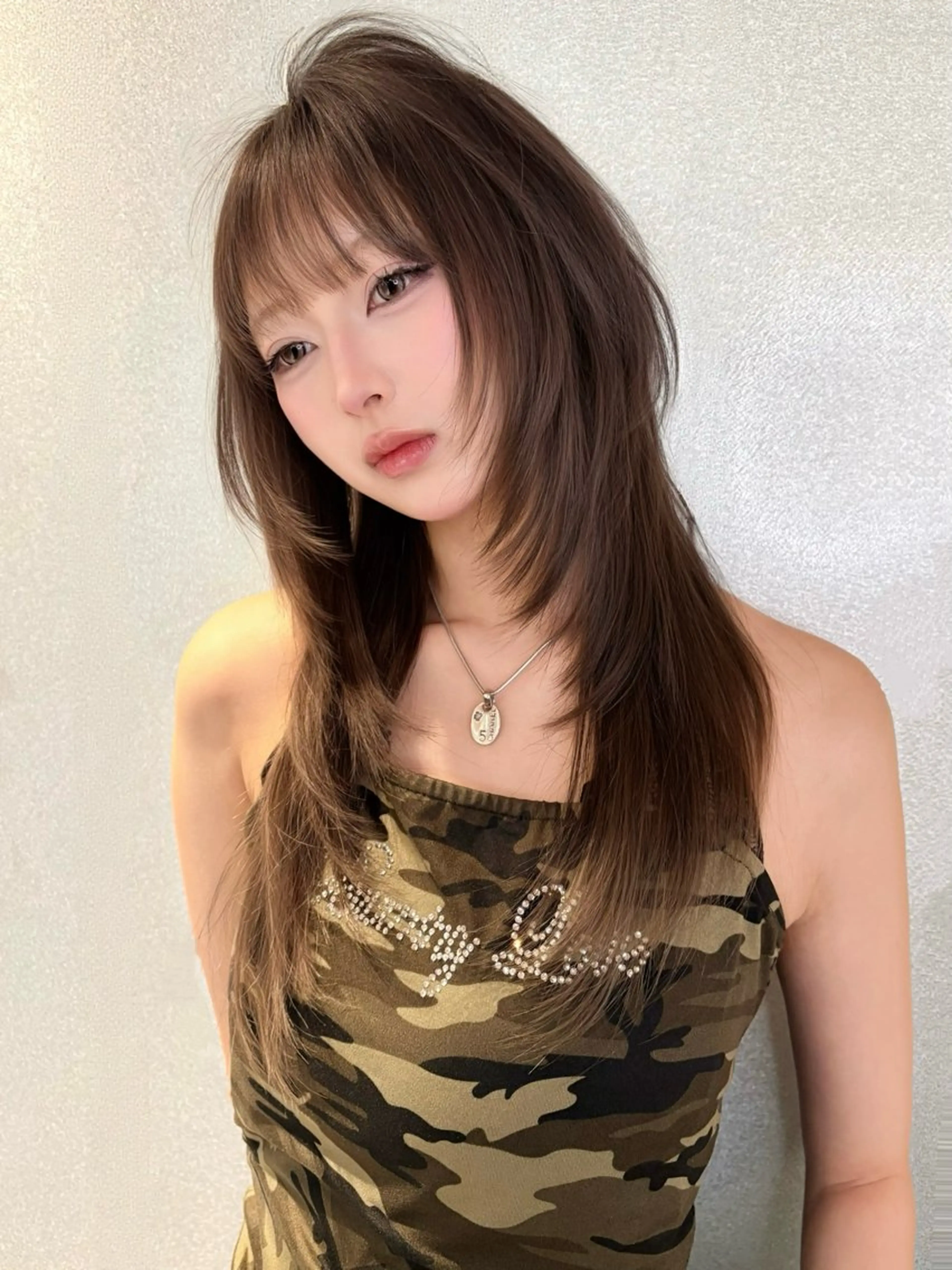 ロング ヘアアレンジ 顔まわりレイヤー 顔周りカット ハッシュカット 髪質改善 韓国風ヘア カット トリートメント ヘアセット 大宮‎🩵縮毛矯正 レイヤー　佐藤和のヘアスタイル