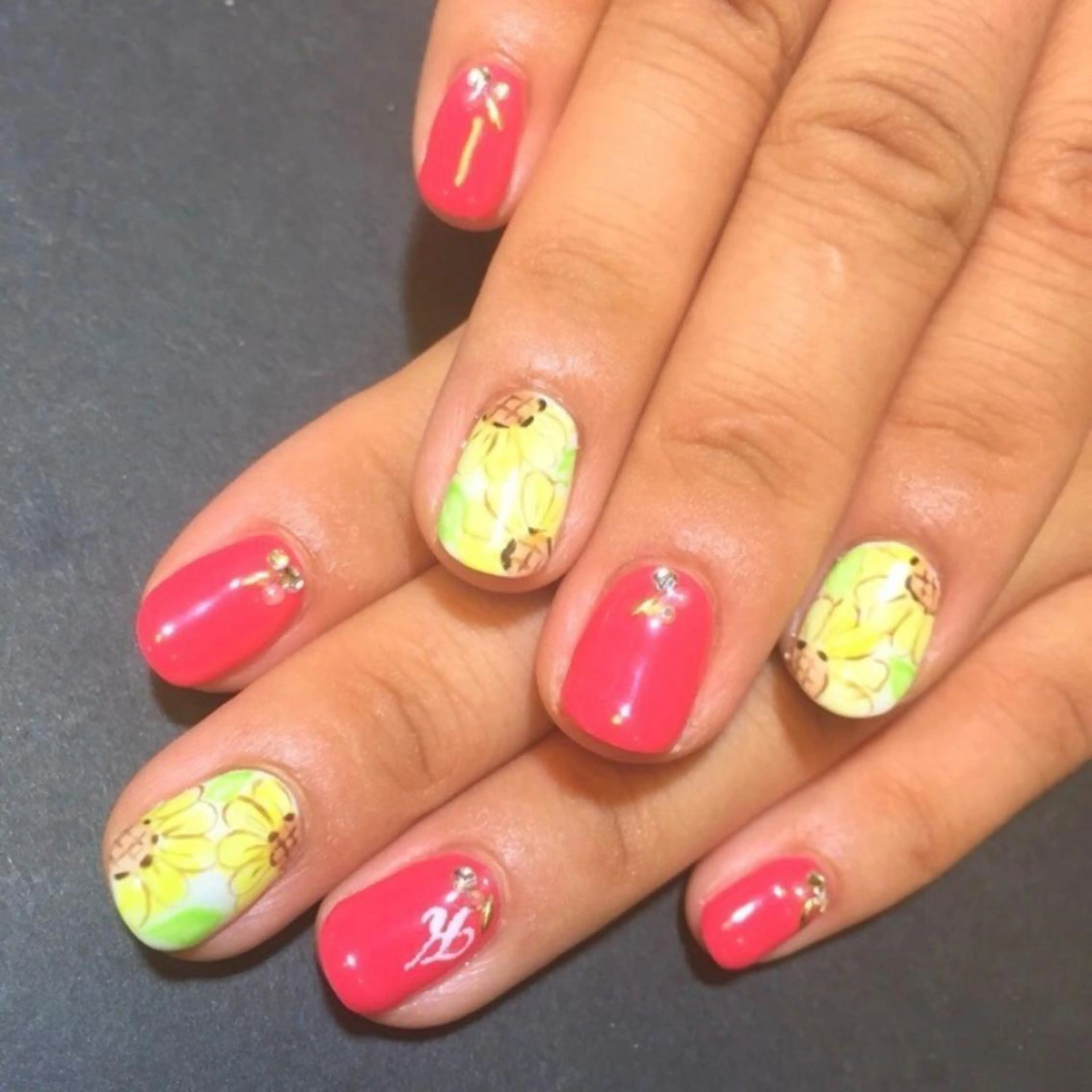 ネイル アートネイル 安藤 Charlotteのネイルデザイン