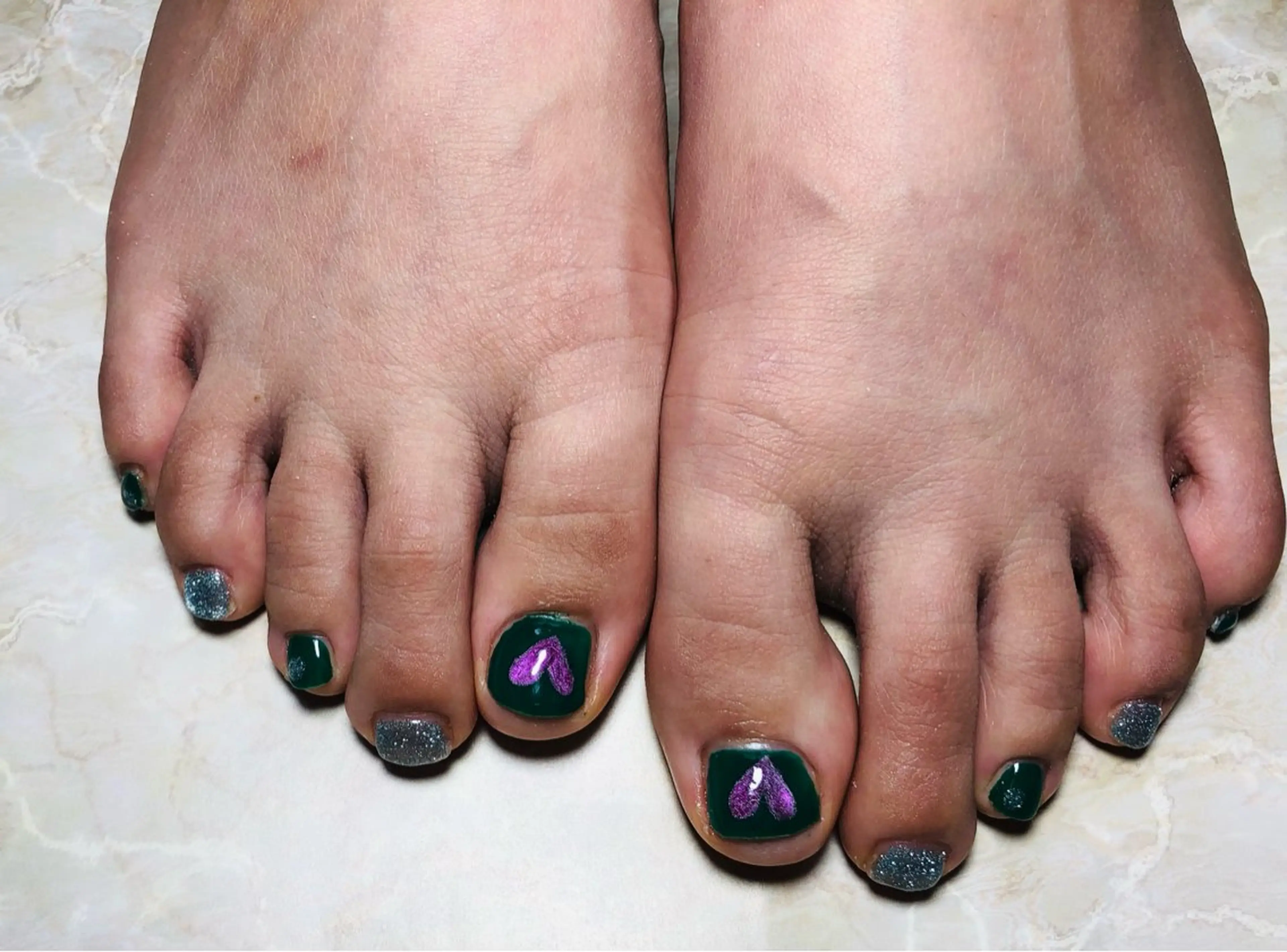 ネイル グリーン ハート 水色 マグネットネイル 冬ネイル M&Y nailsalonのネイルデザイン