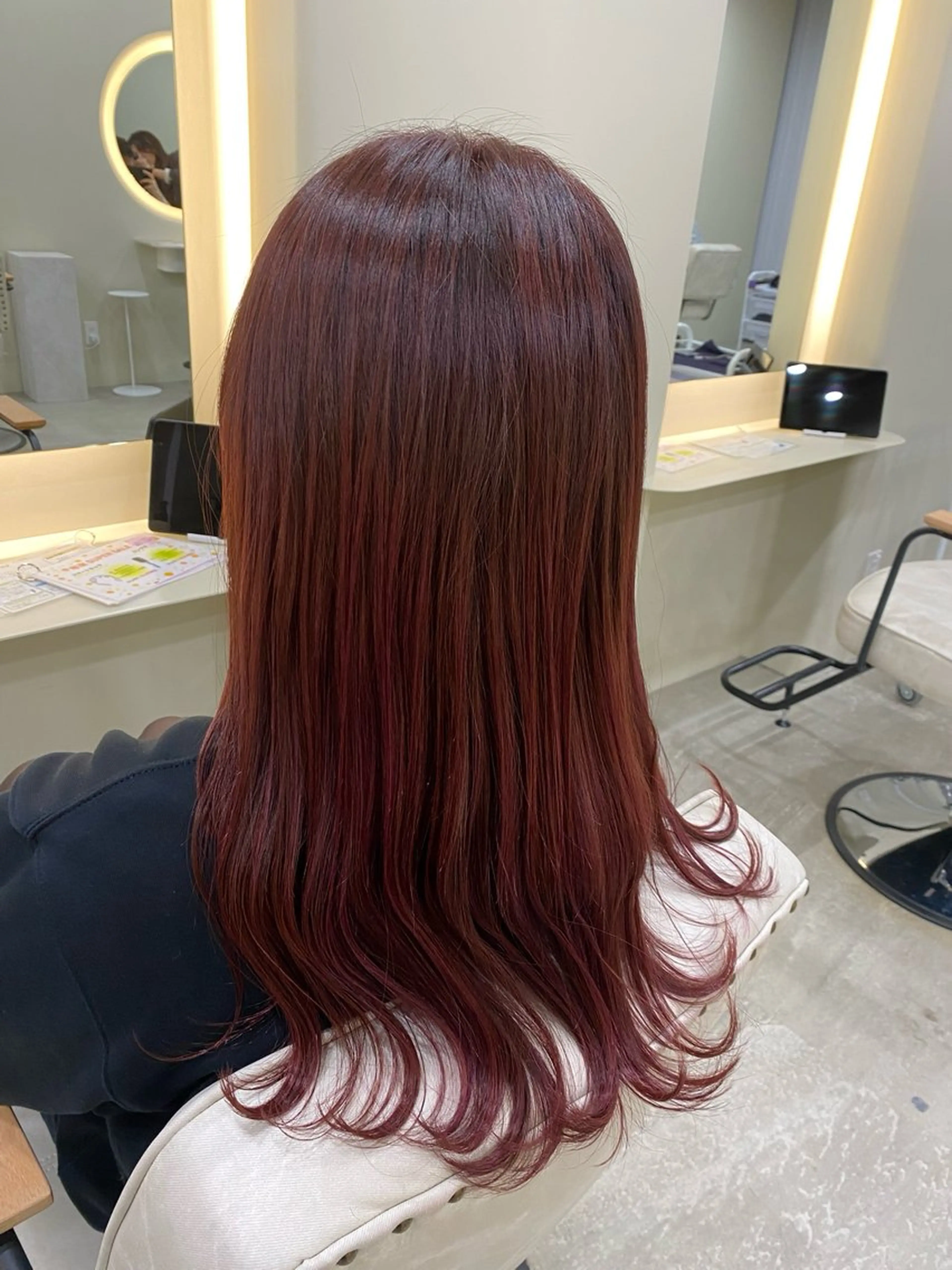 セミロング rika 🪄透明感/艶髪のヘアスタイル