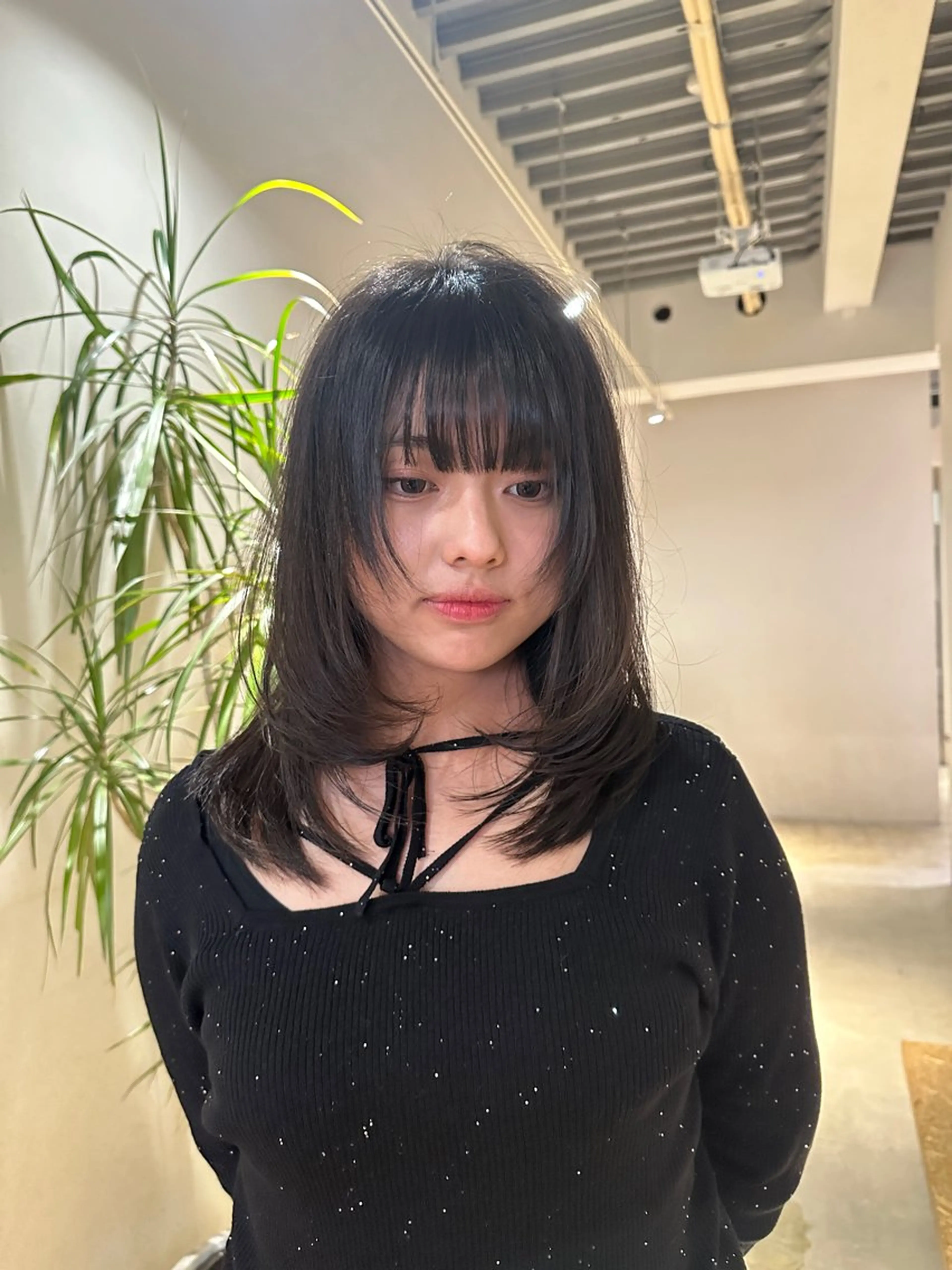 ミディアム カット あゆみ︎︎✮／ 暖色カラー／レイヤーのヘアスタイル