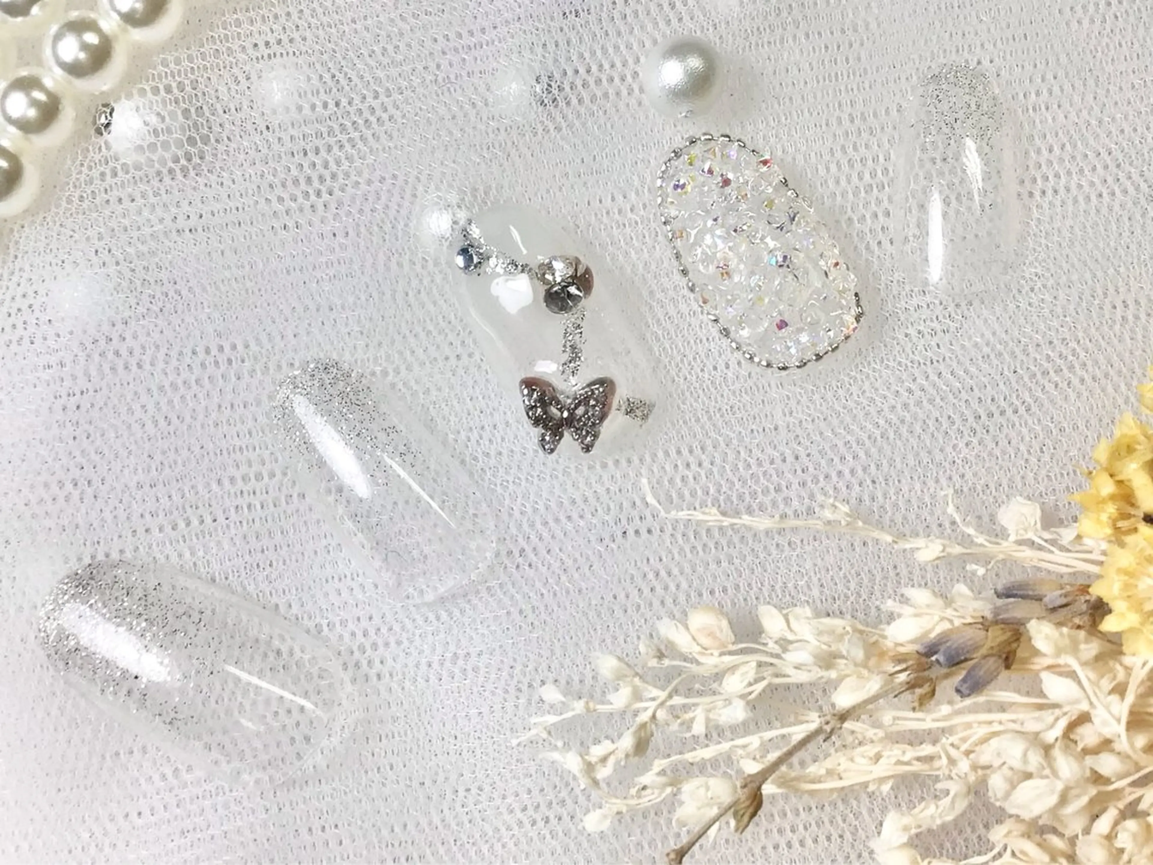 ネイル ハンドネイル プティリボン 武蔵小金井店のネイルデザイン