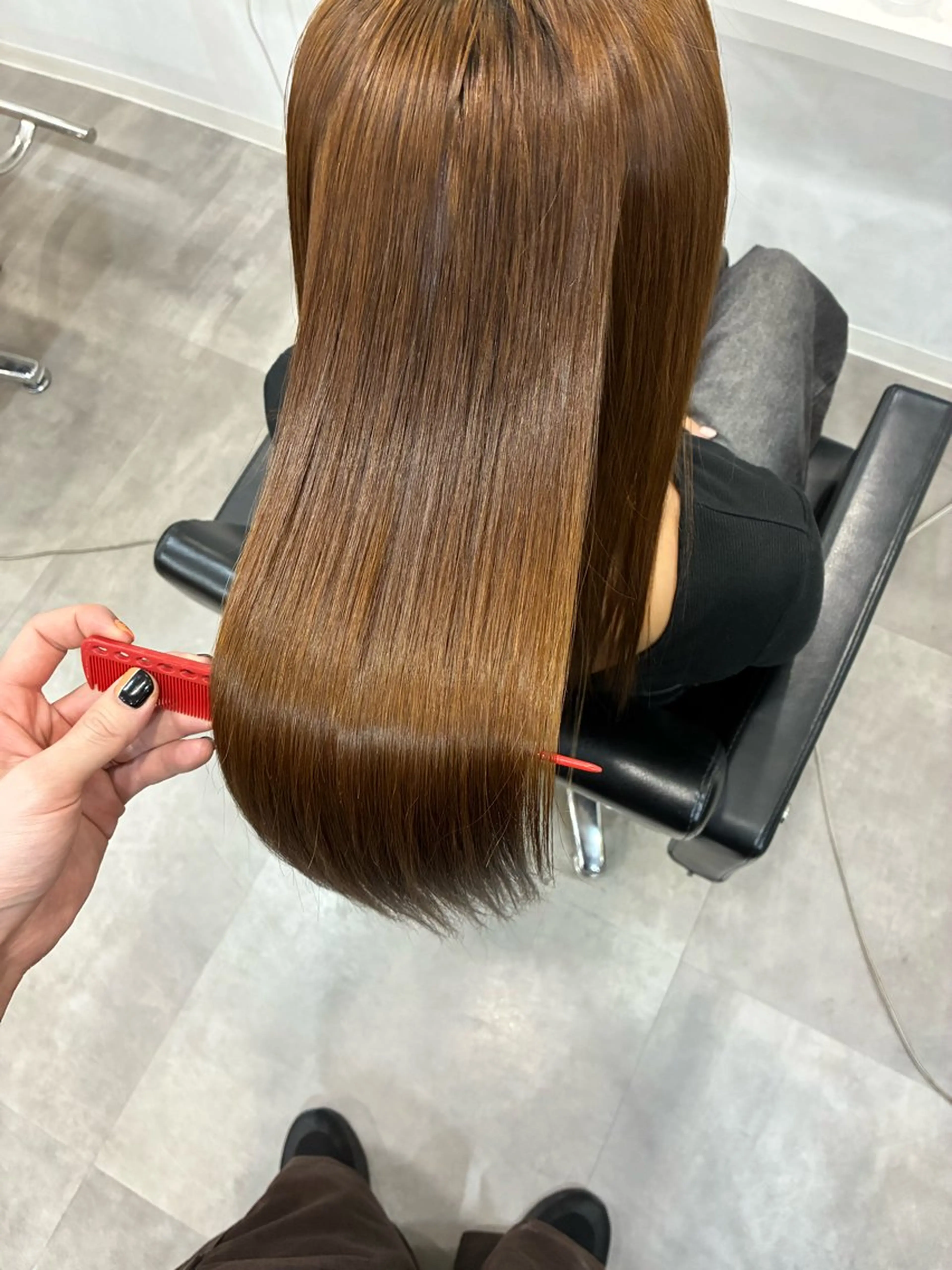 セミロング カット 縮毛矯正 トリートメント Tule所属・【ブリーチ縮毛矯正】 TAKUMIのヘアスタイル