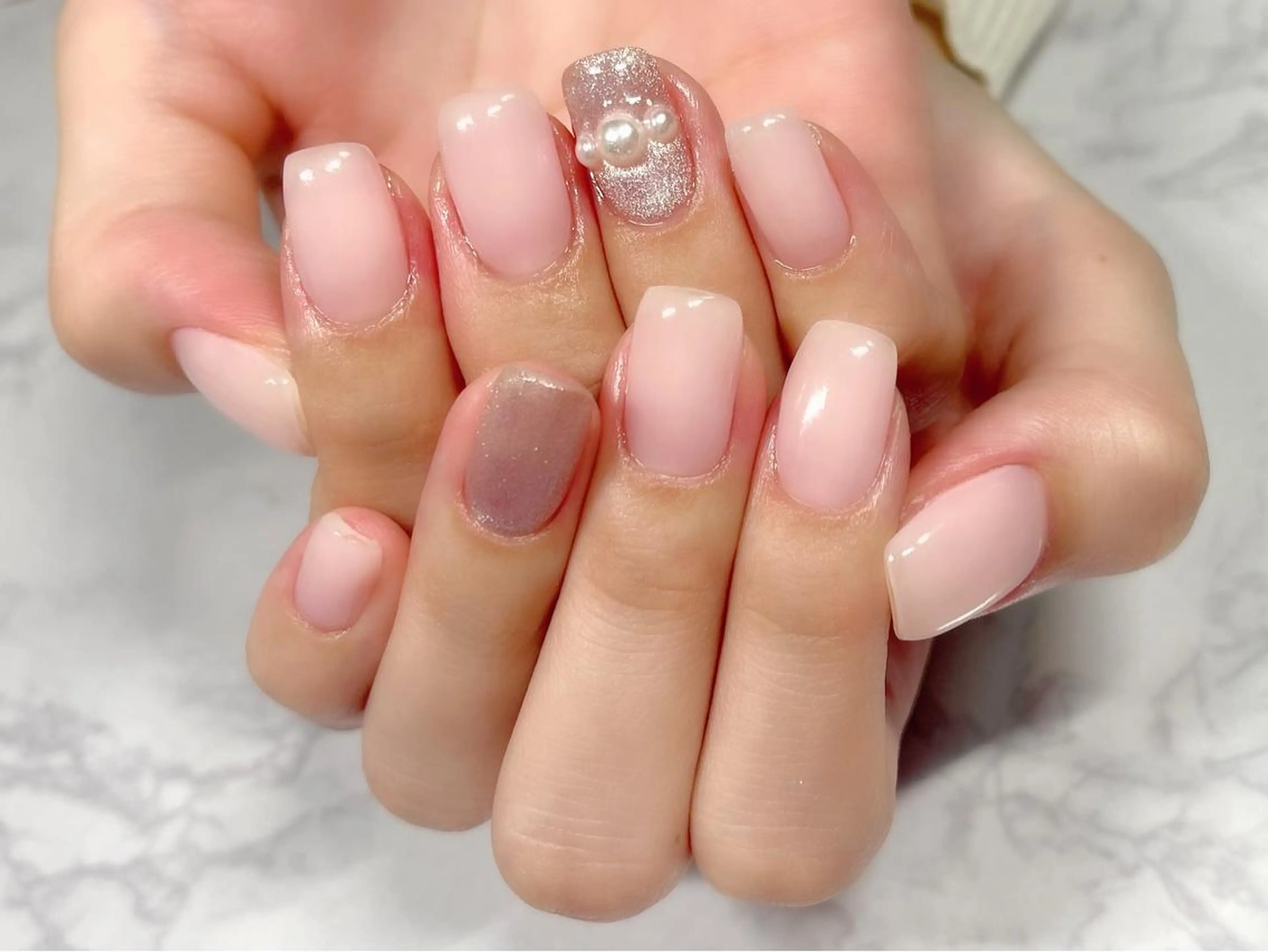 ネイル マグネットネイル ピンク ハンドネイル KURELLY所属・Nail Salon KURELLYのネイルデザイン