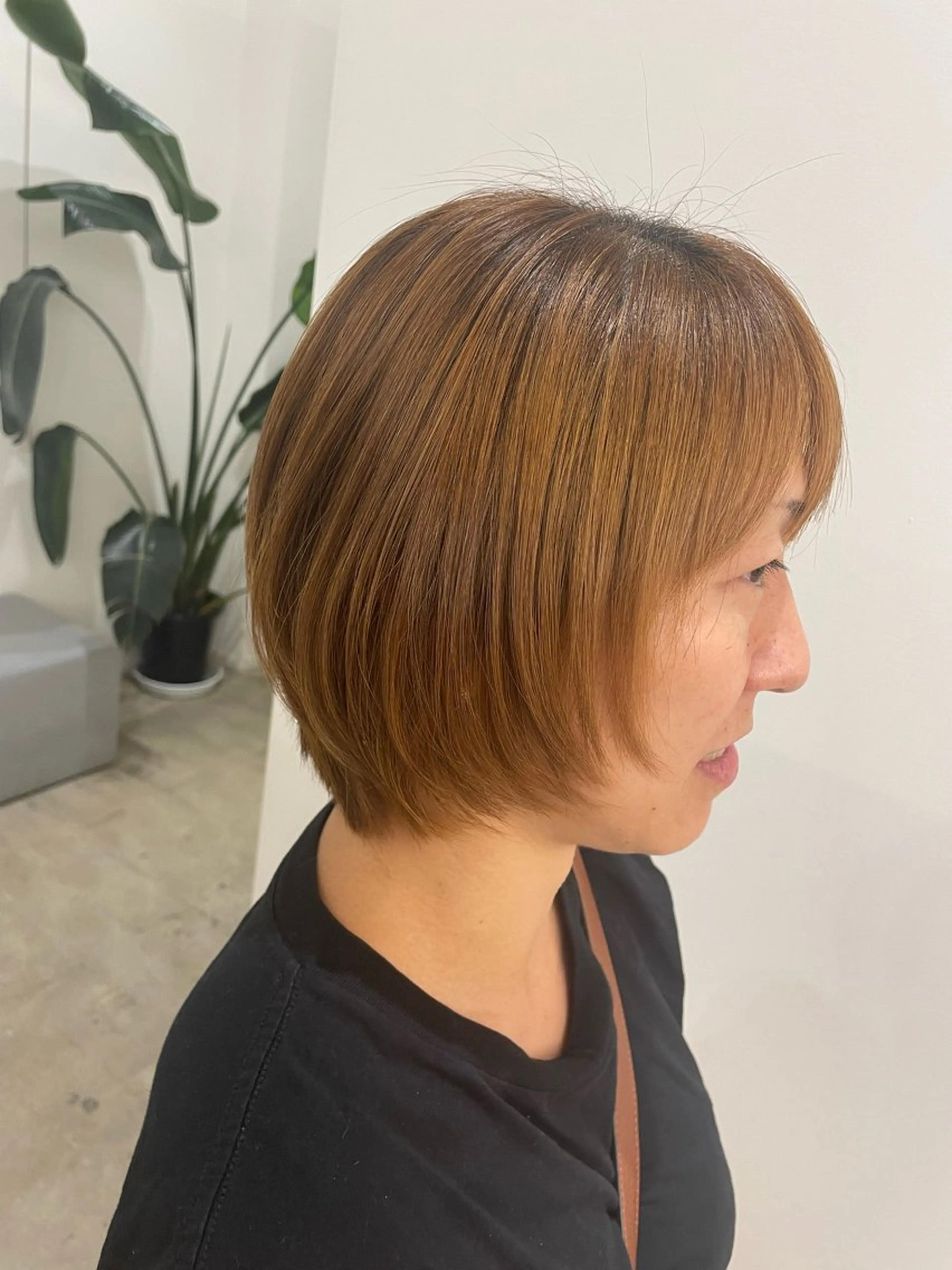 ショート レイヤーカット hairs BEAU 藤田彩夏のヘアスタイル