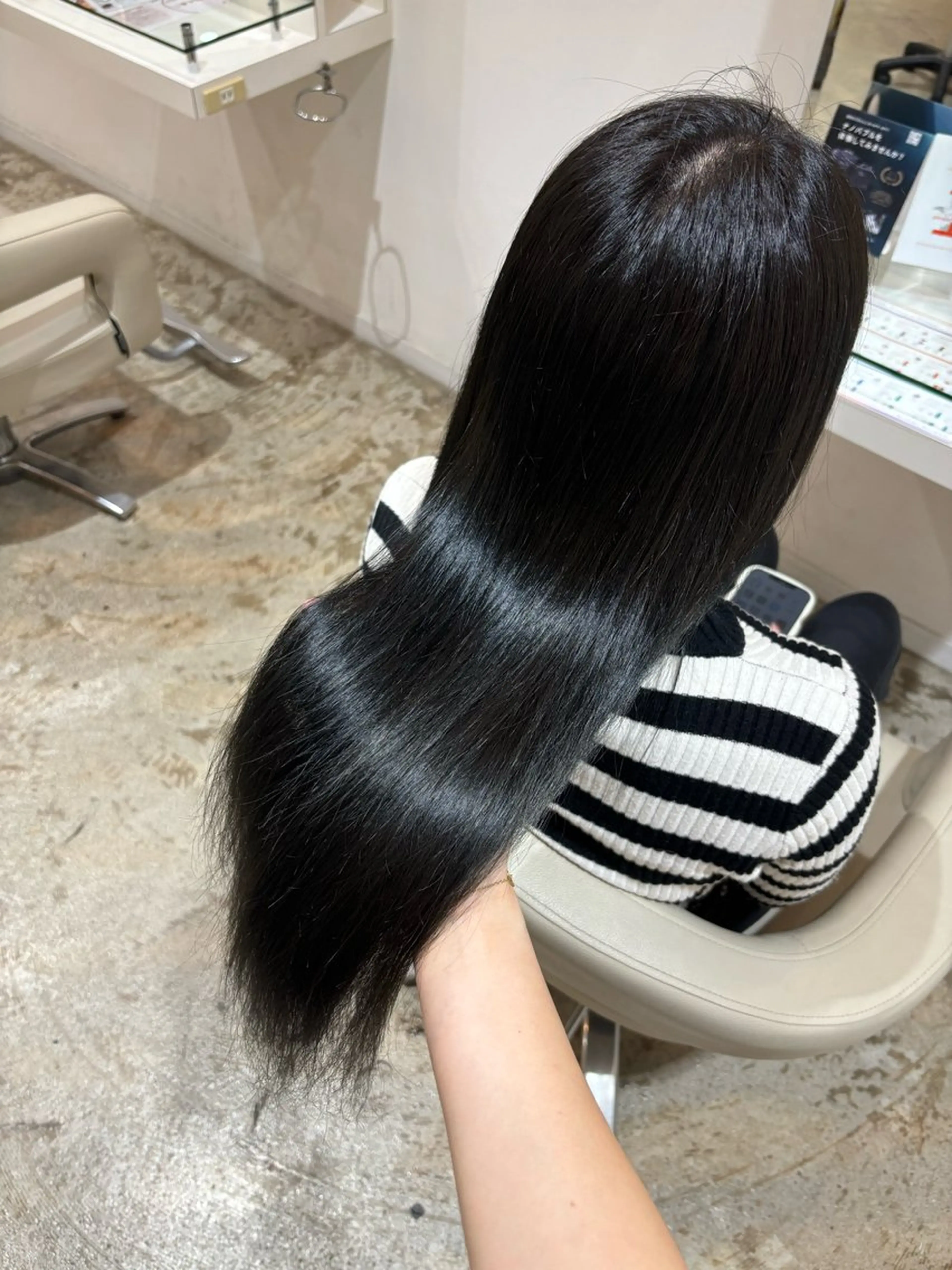 ロング カラー 透明感カラー ヘアカラー 佐藤 優里のヘアスタイル