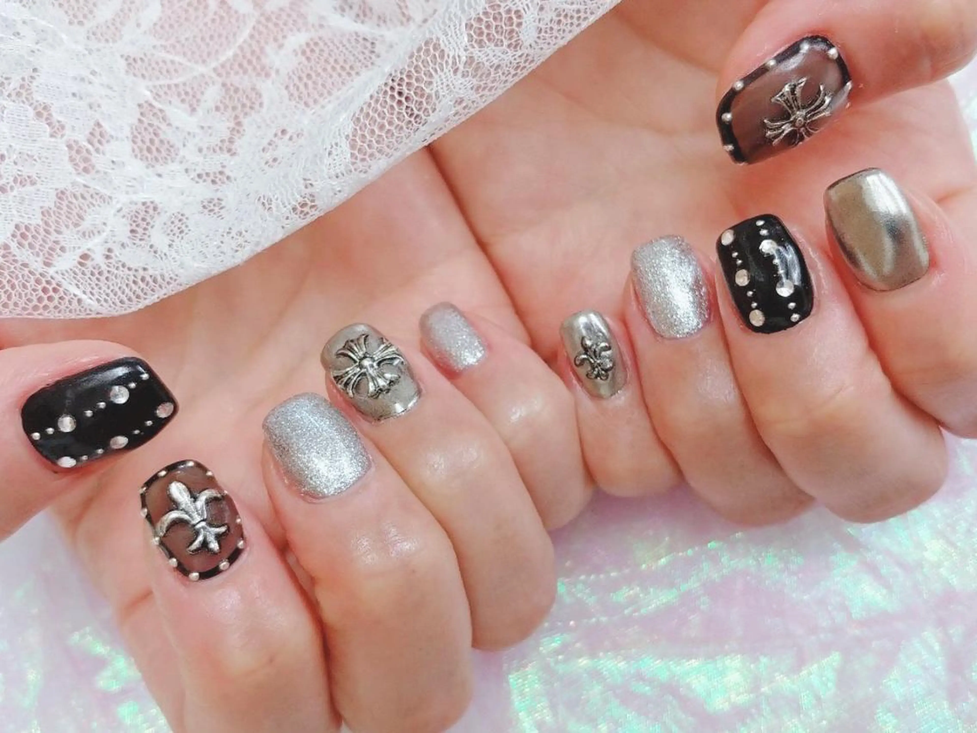 ネイル 持ち込み Nail lieNのネイルデザイン