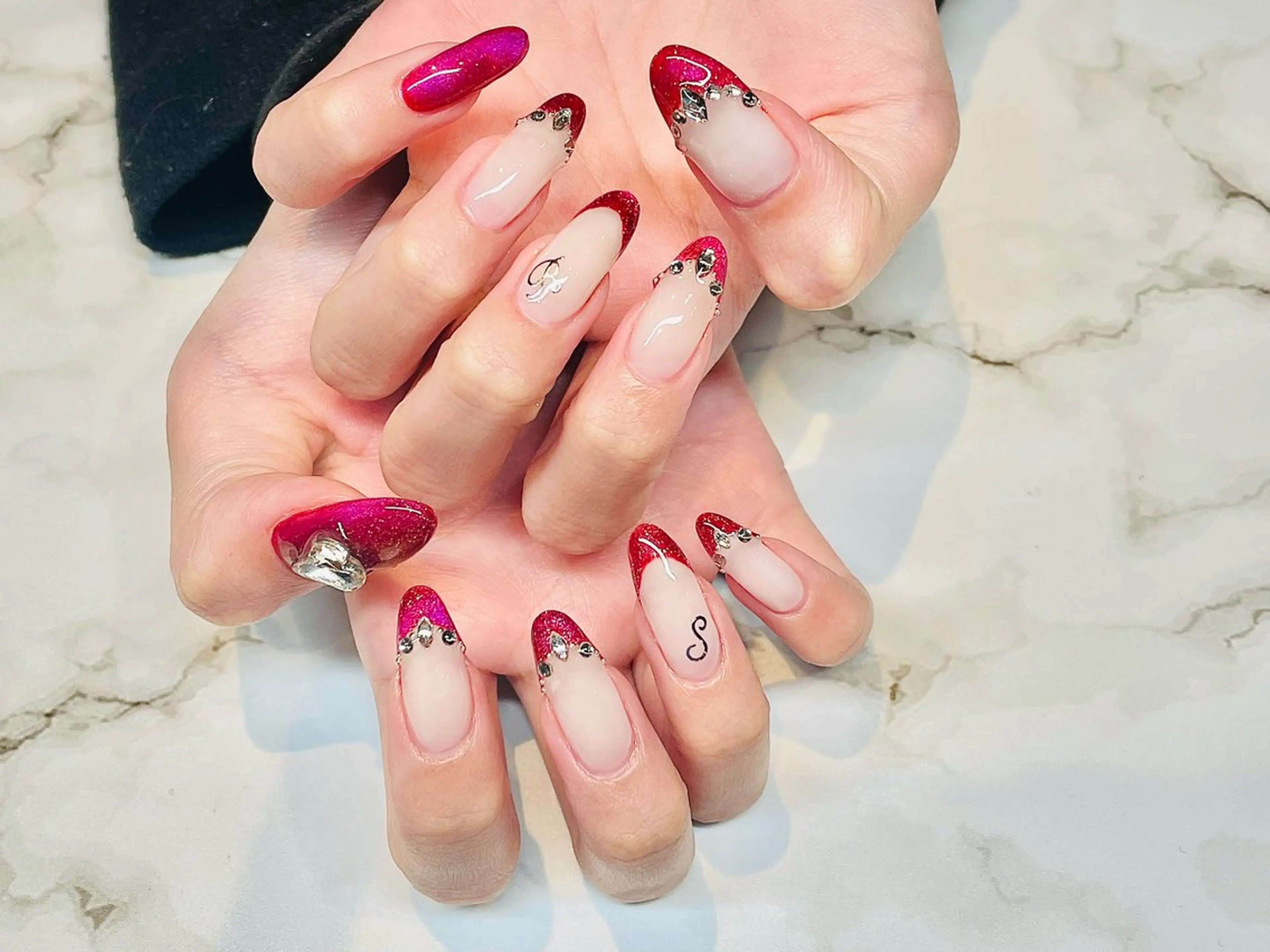 ネイル ジェルネイル ラメ(グリッター) ラメグラデーション マグネットネイル 持ち込み bea  merci所属・beamerci🌼 SHIORIのマツエク・マツパデザイン