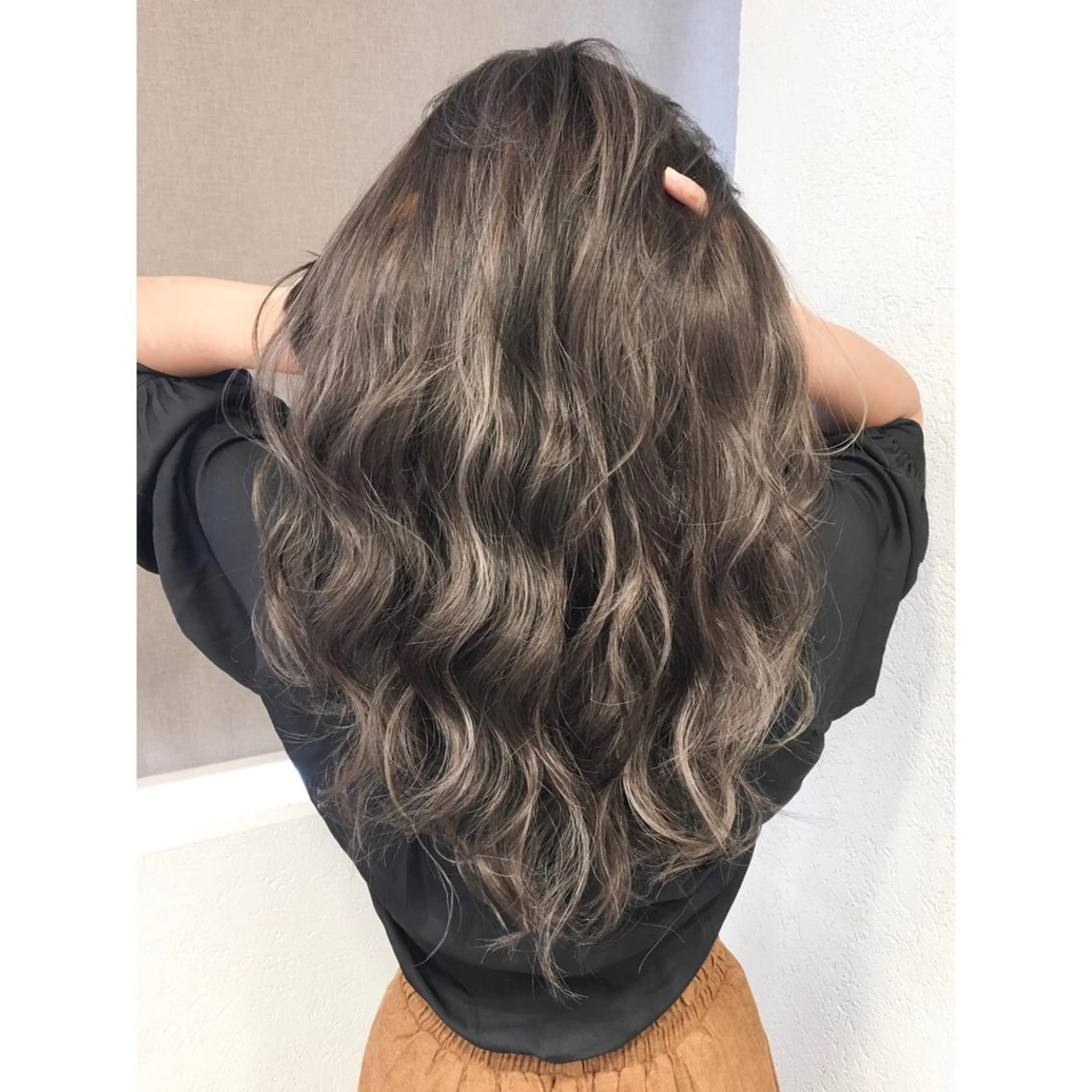 セミロング カラー ネイル マツエク・マツパ ヘアカラー トリートメント 井上 一平のヘアスタイル