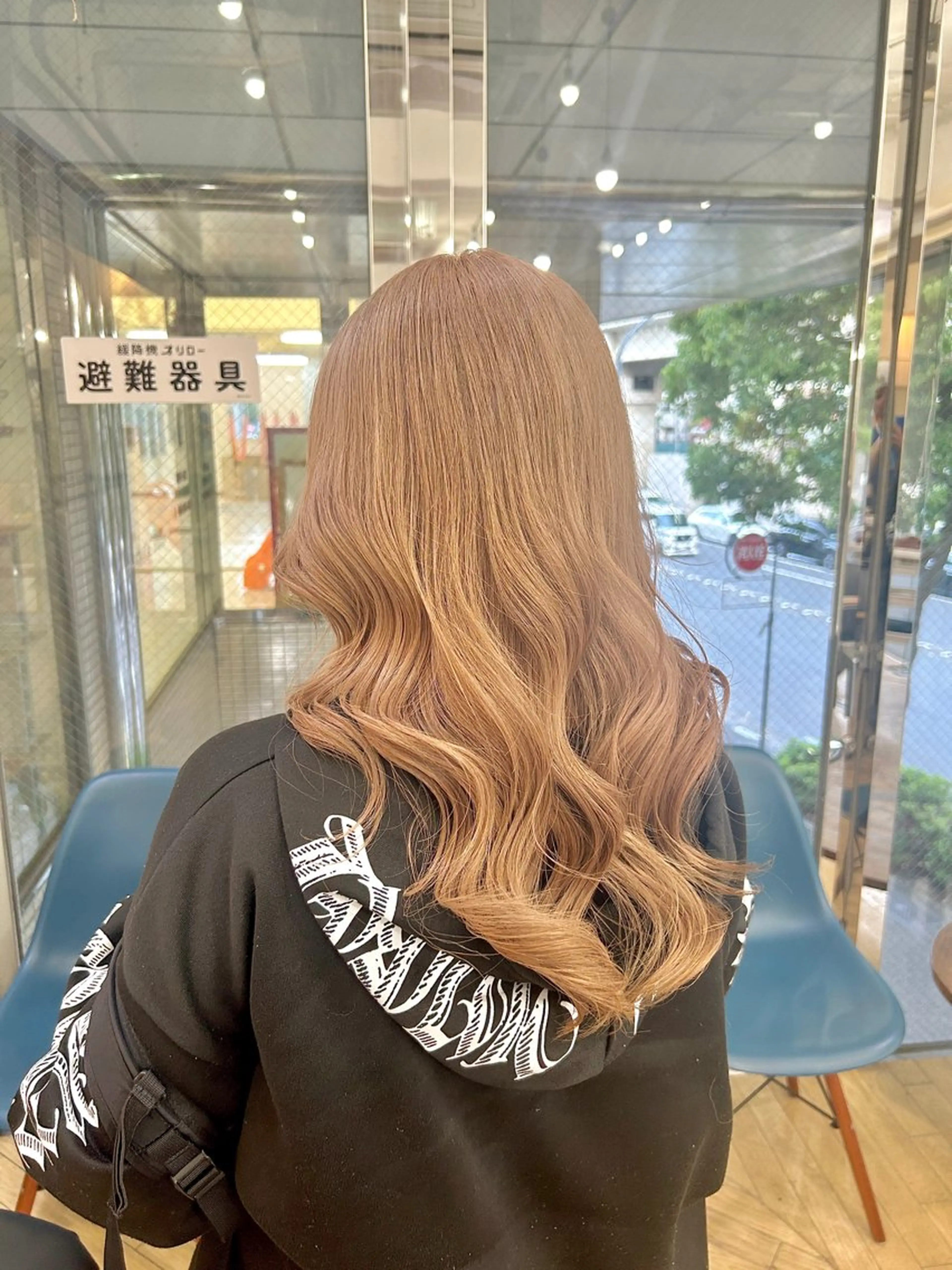 ダブルカラー＋カット ※レディースカットモデルになります。の写真