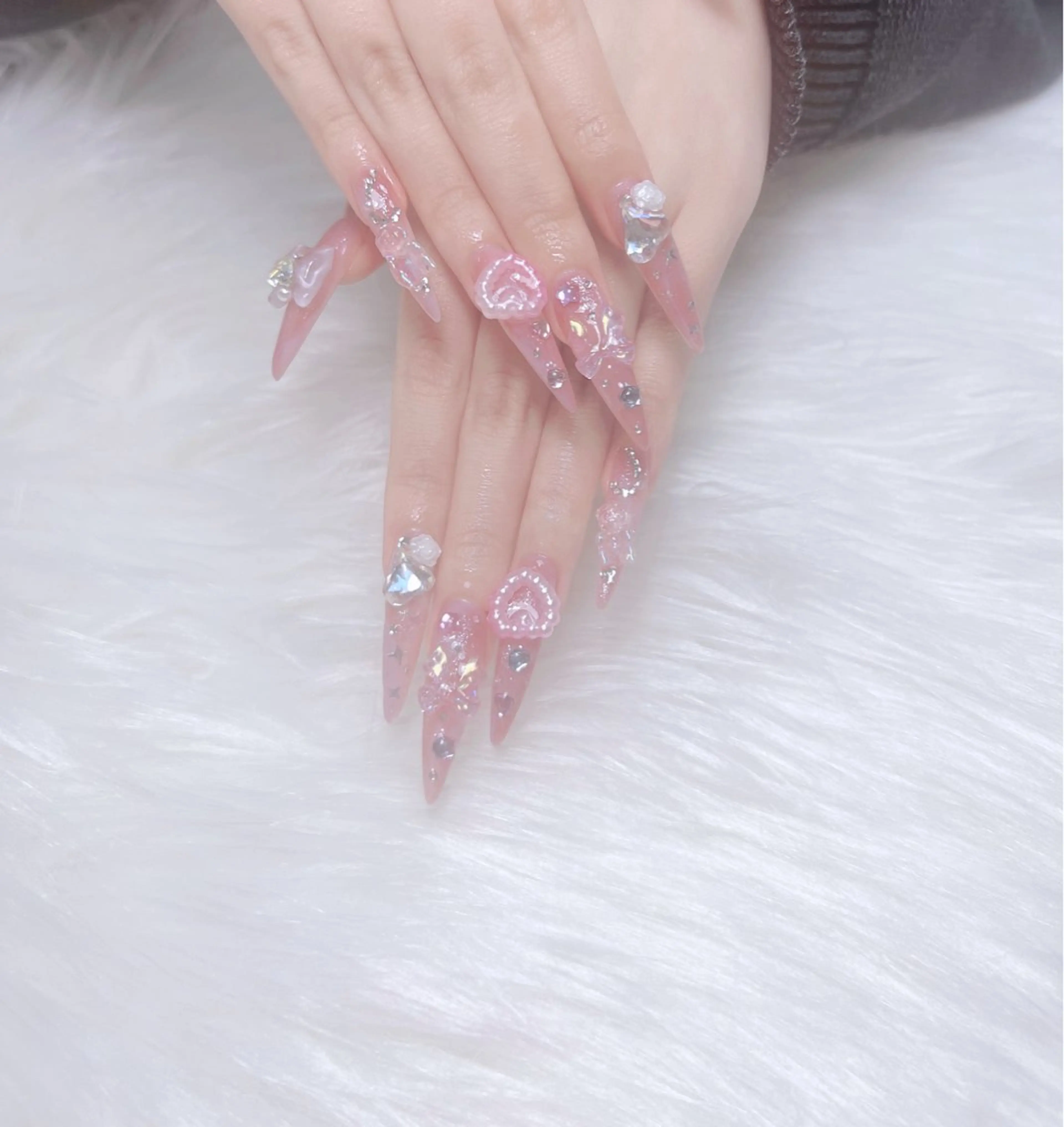 ネイル uuネイルサロン所属・uu ネイルサロン関内🌼のネイルデザイン