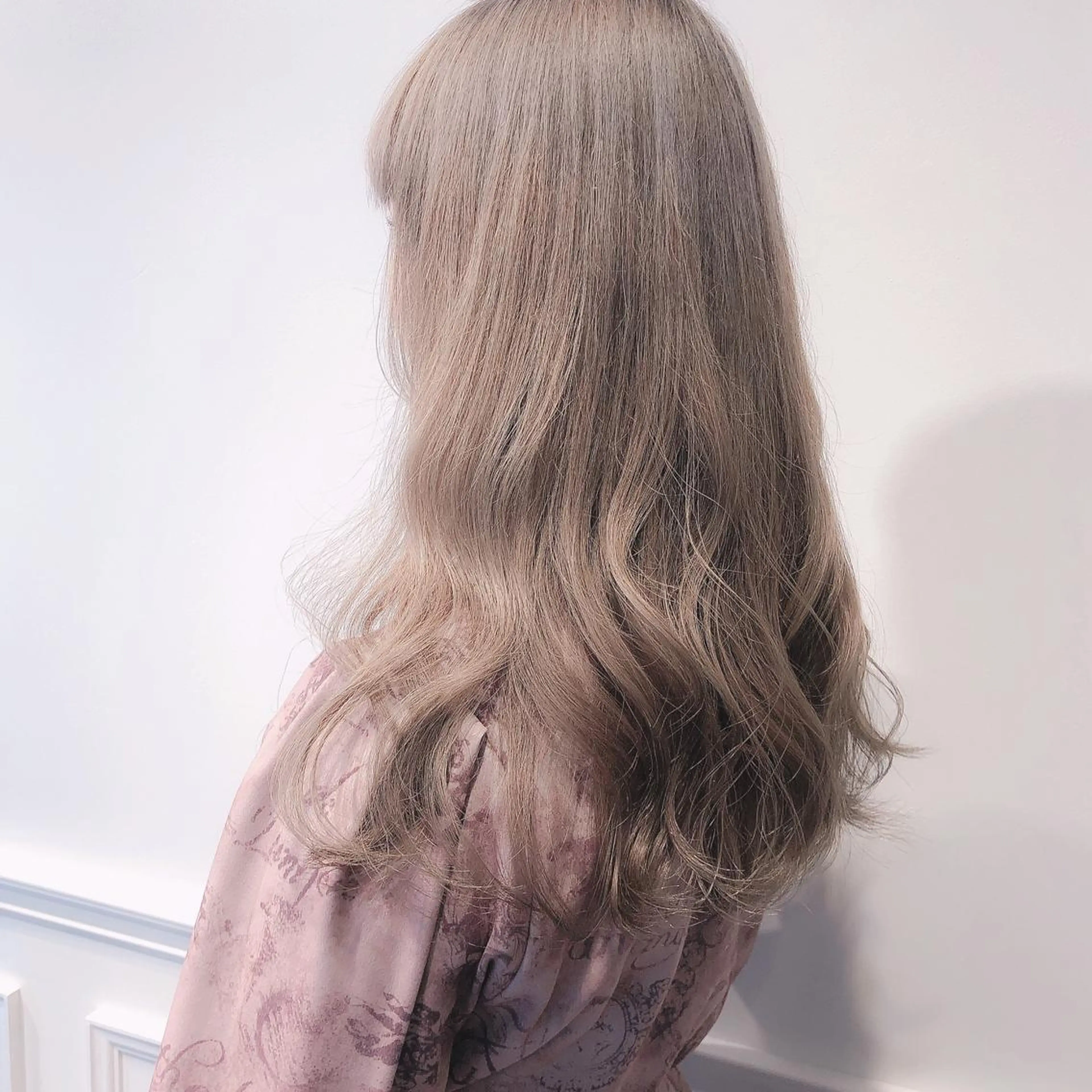 ロング カラー ブリーチ ヘアカラー miyu /トレンド カラー×艶髪のヘアスタイル