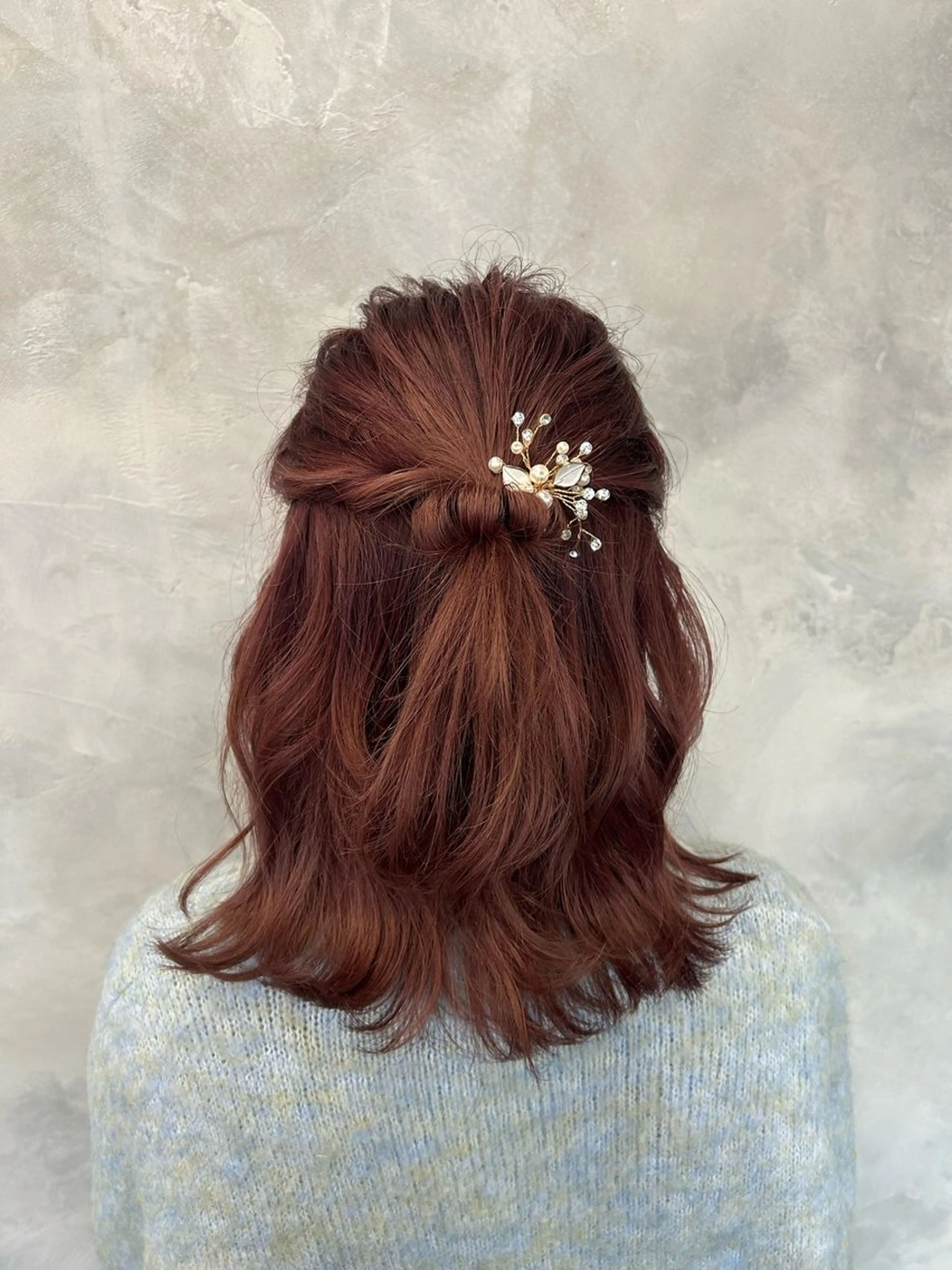 ミディアム ヘアセット 松川ヒナ｜韓国レイヤ /耳つぼジュエリーのヘアスタイル