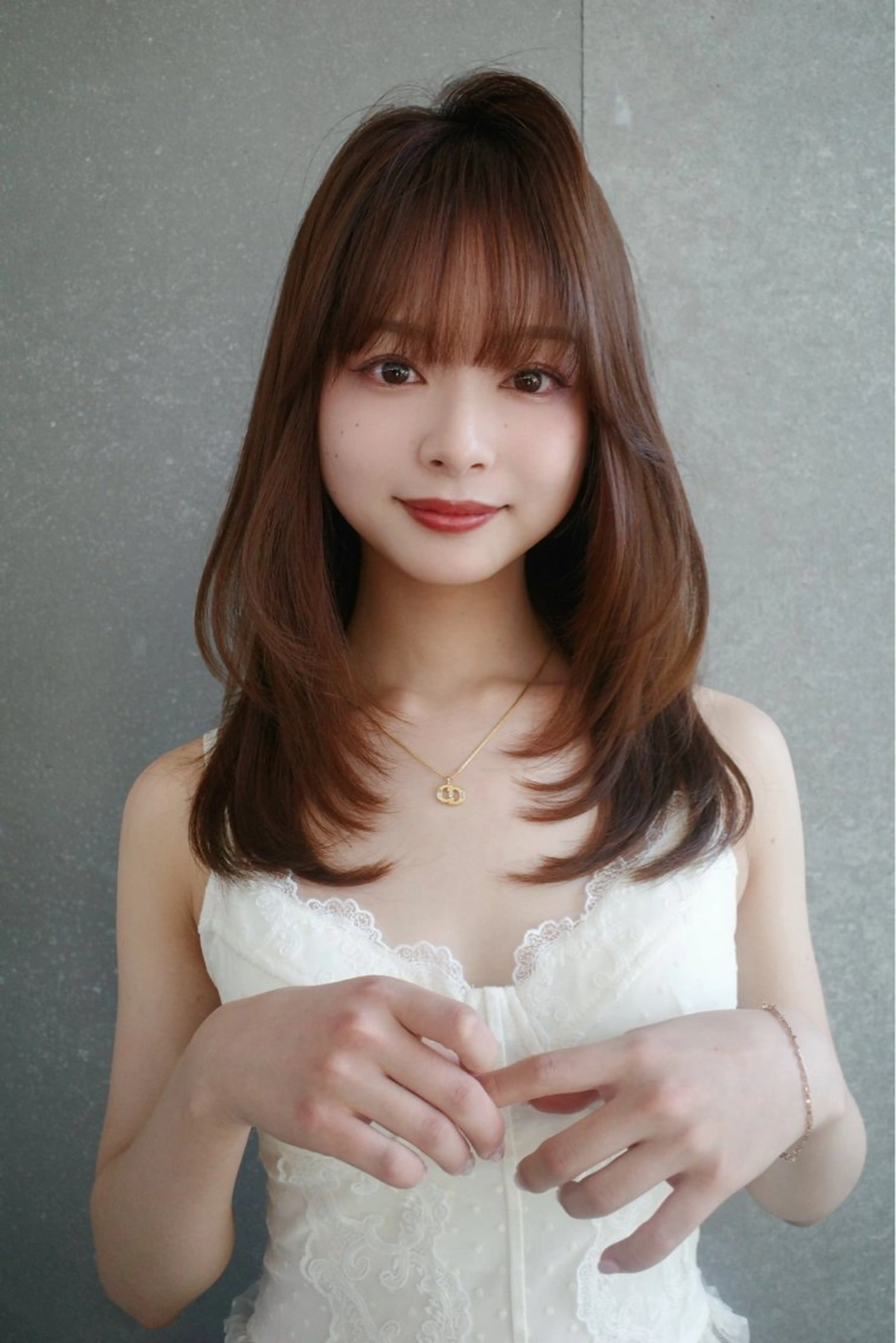 ミディアム カラー ベージュカラー レイヤーカット 縮毛矯正 【博多髪質改善】 吉村　清志のヘアスタイル