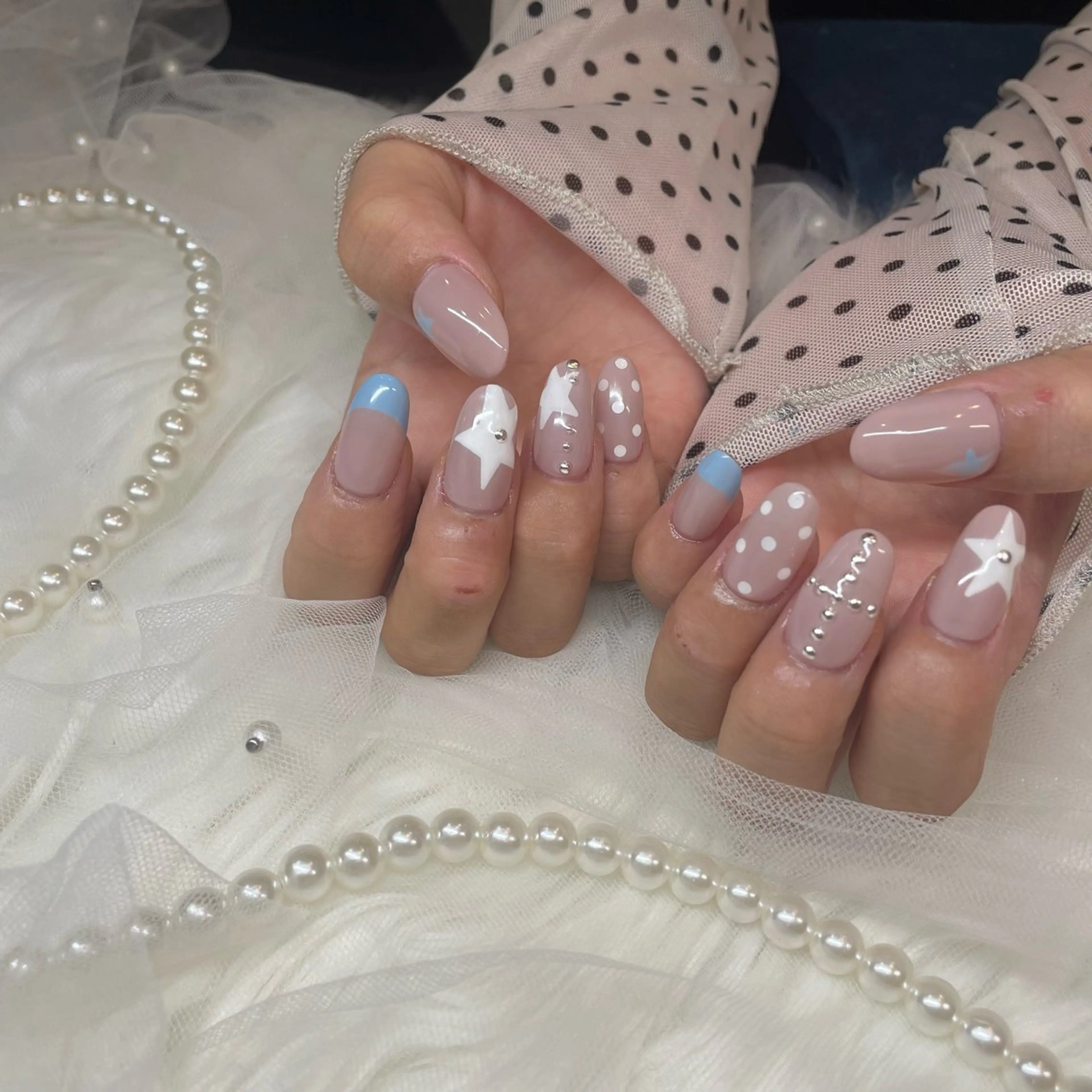 ネイル スカルプネイル ハンドネイル Blue daisy 栄本店のネイルデザイン