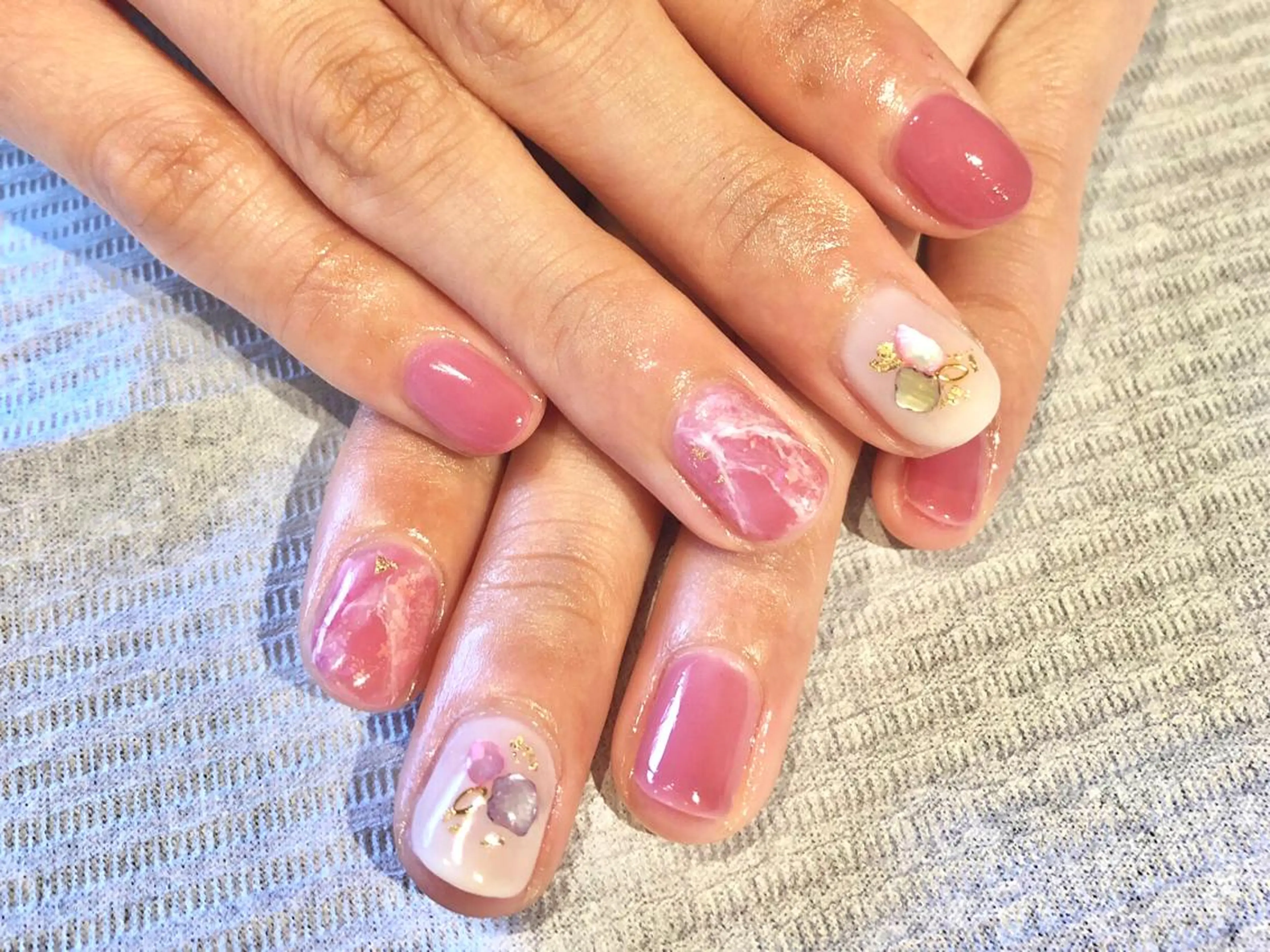 ネイル 大理石ネイル(マーブル) ピンク TRAM-nail moriizumiのネイルデザイン