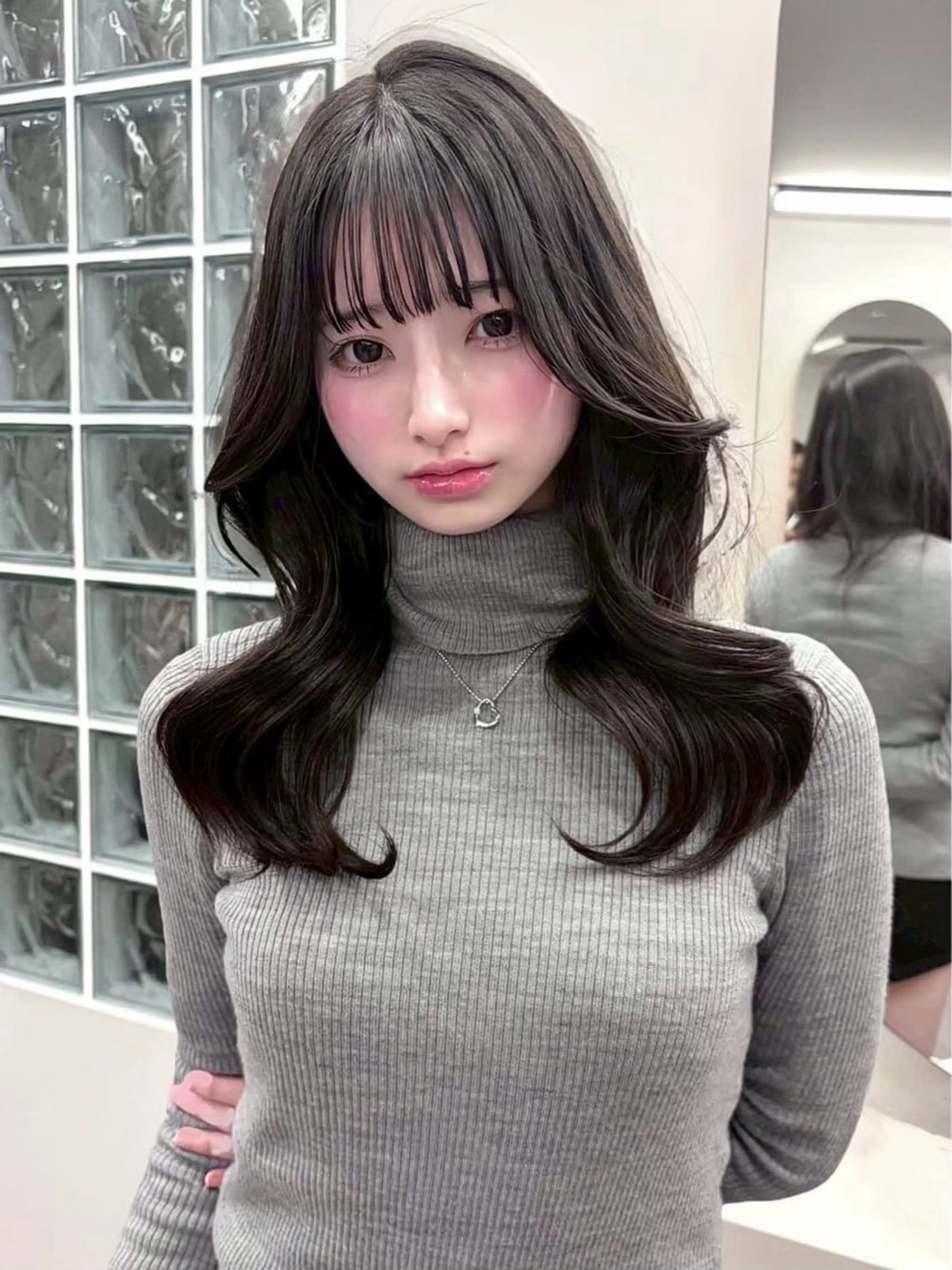 セミロング 韓国風ヘア 似合わせカット votan lilleyのヘアスタイル