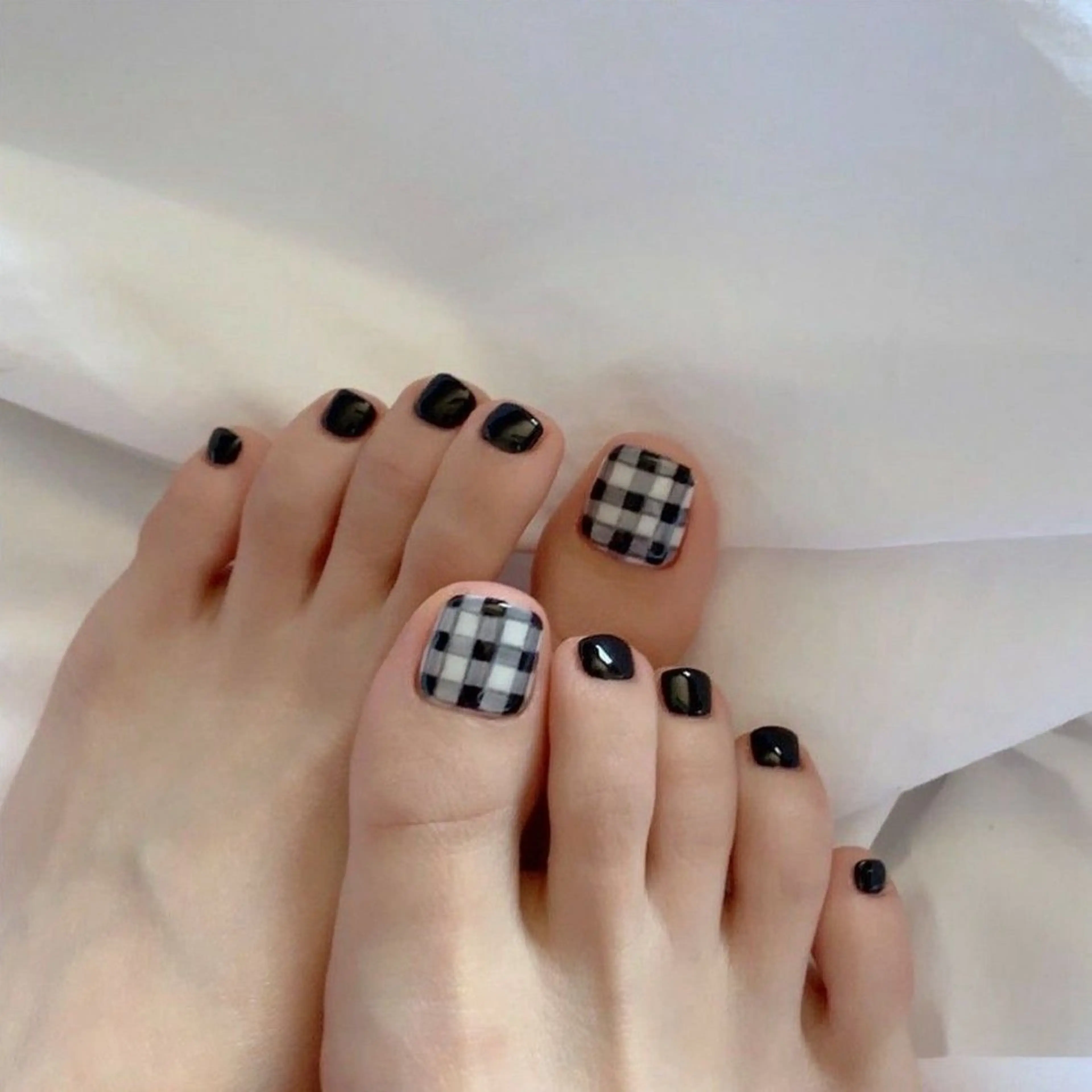 ネイル 韓国ネイル 持ち込み ニュアンスネイル ネイルチップ 冬ネイル RINN ANA.CHUOのネイルデザイン