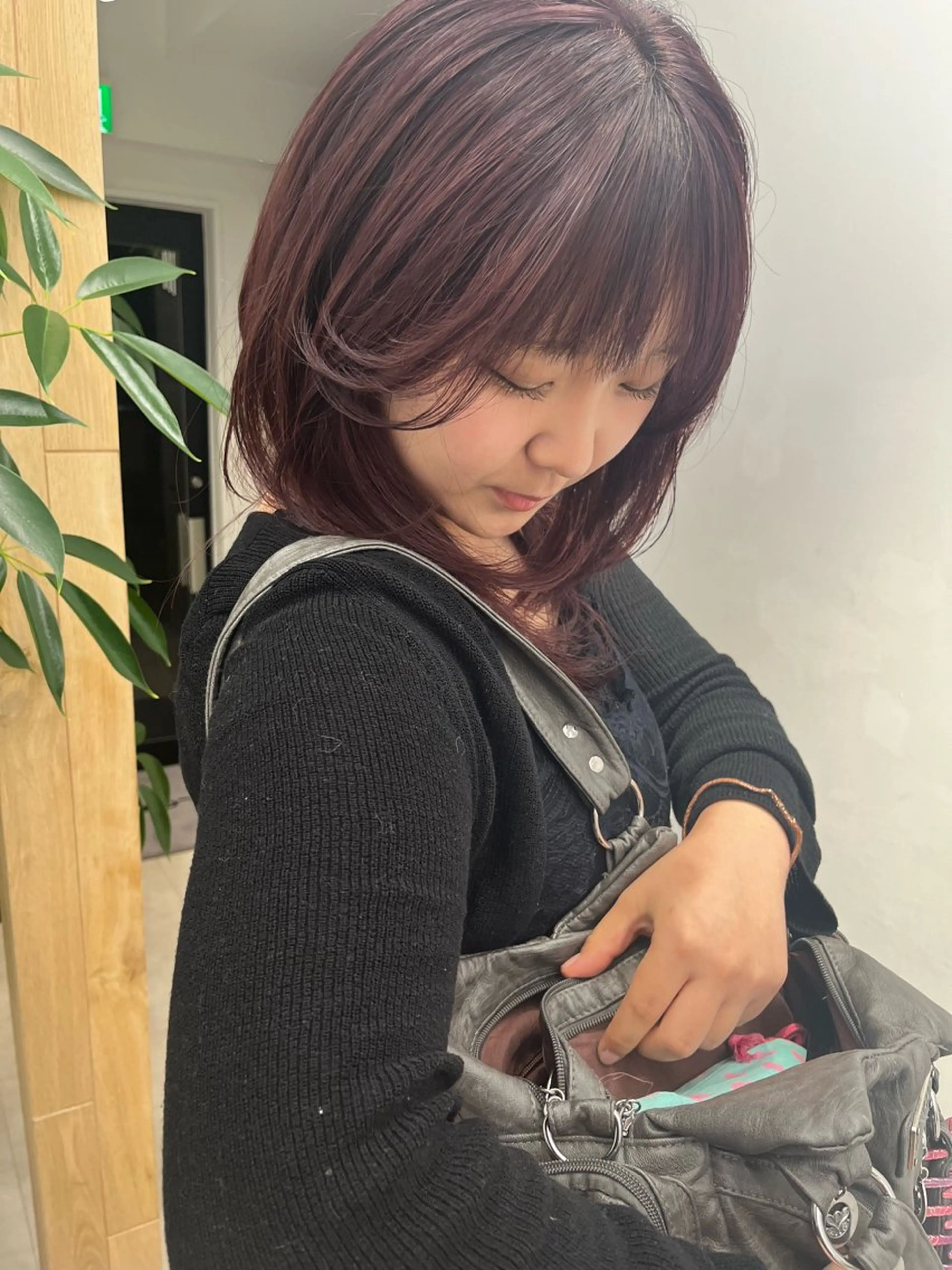 ミディアム カラー ブリーチ ダブルカラー ラベンダーカラー パープルカラー 赤み消しカラー/ ナチュラル/トモキのヘアスタイル