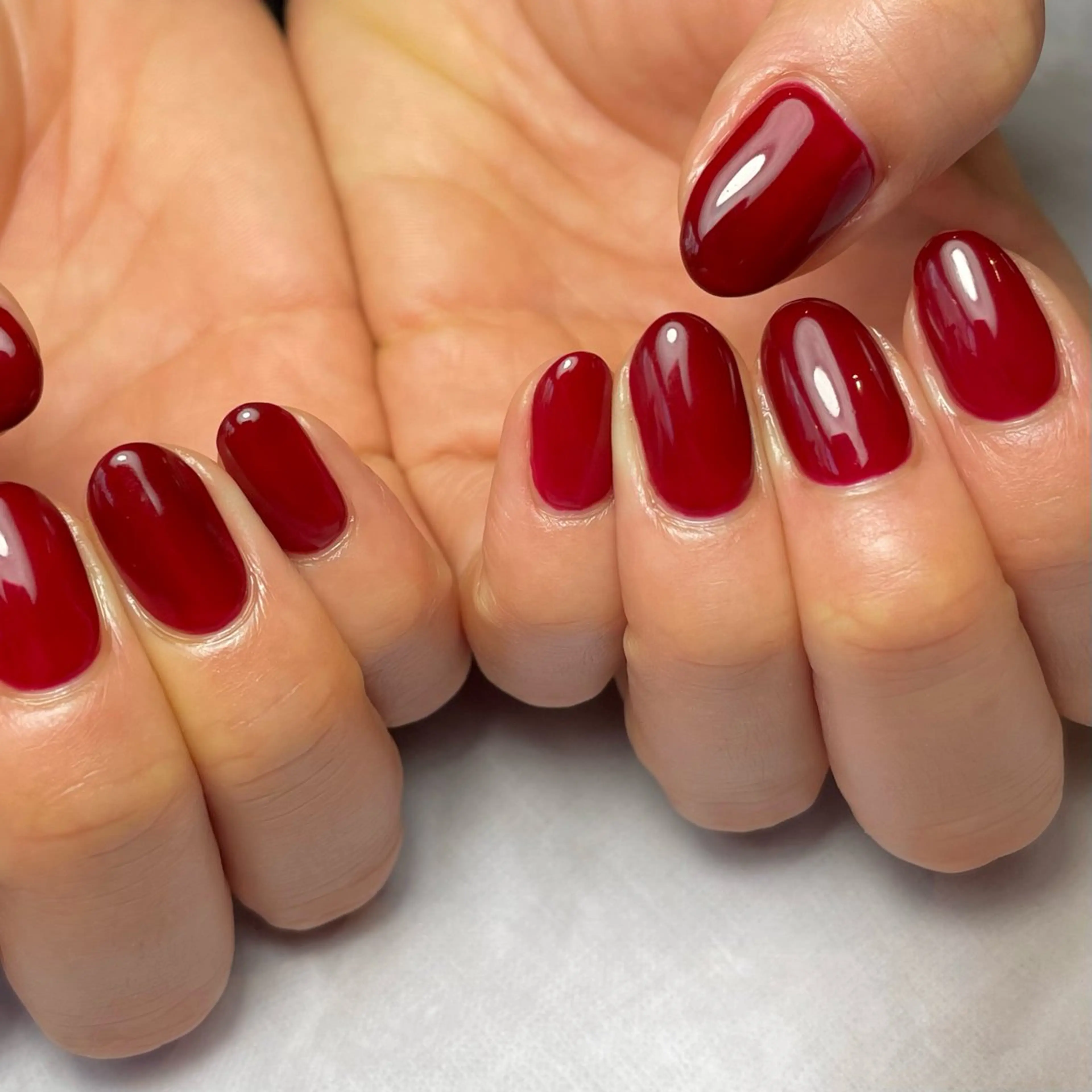 ネイル 赤色 フットネイル Reflection marikoのネイルデザイン