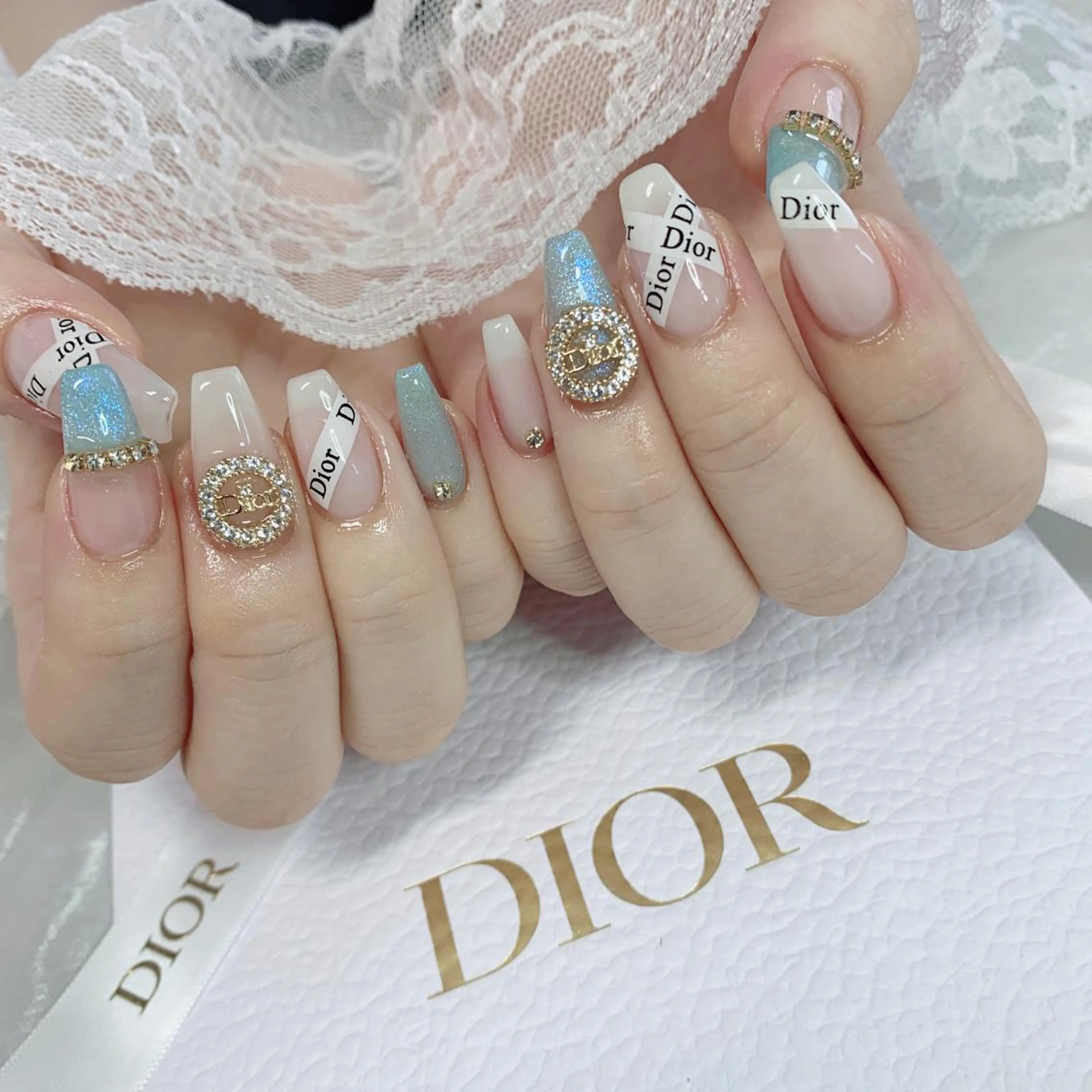 ネイル ハンドネイル La neige* yuki 🐩🌙のネイルデザイン