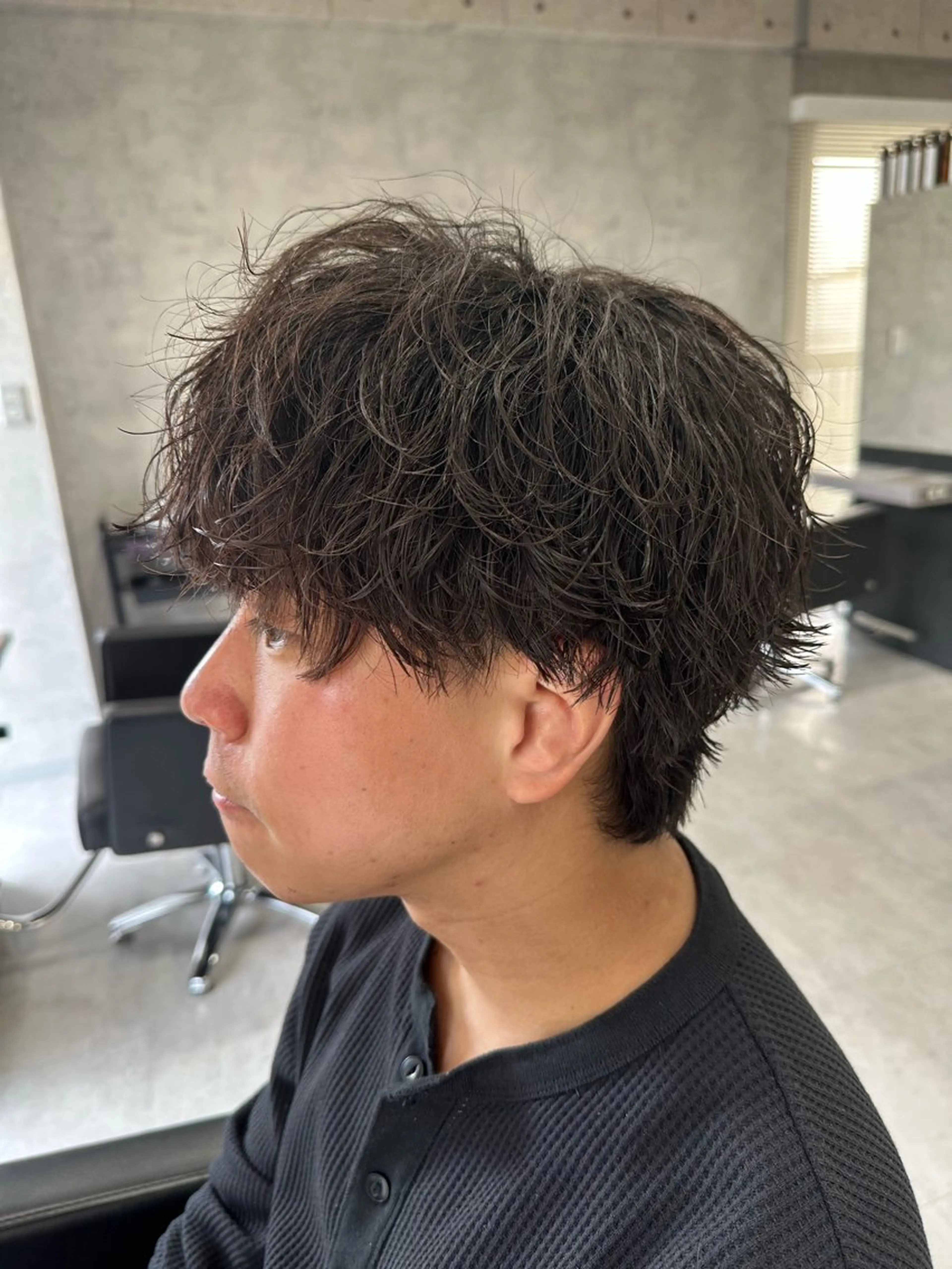 ショート パーマ メンズ 波巻きパーマ カット パーマ ユウ🪄 パーマ指名No1のヘアスタイル