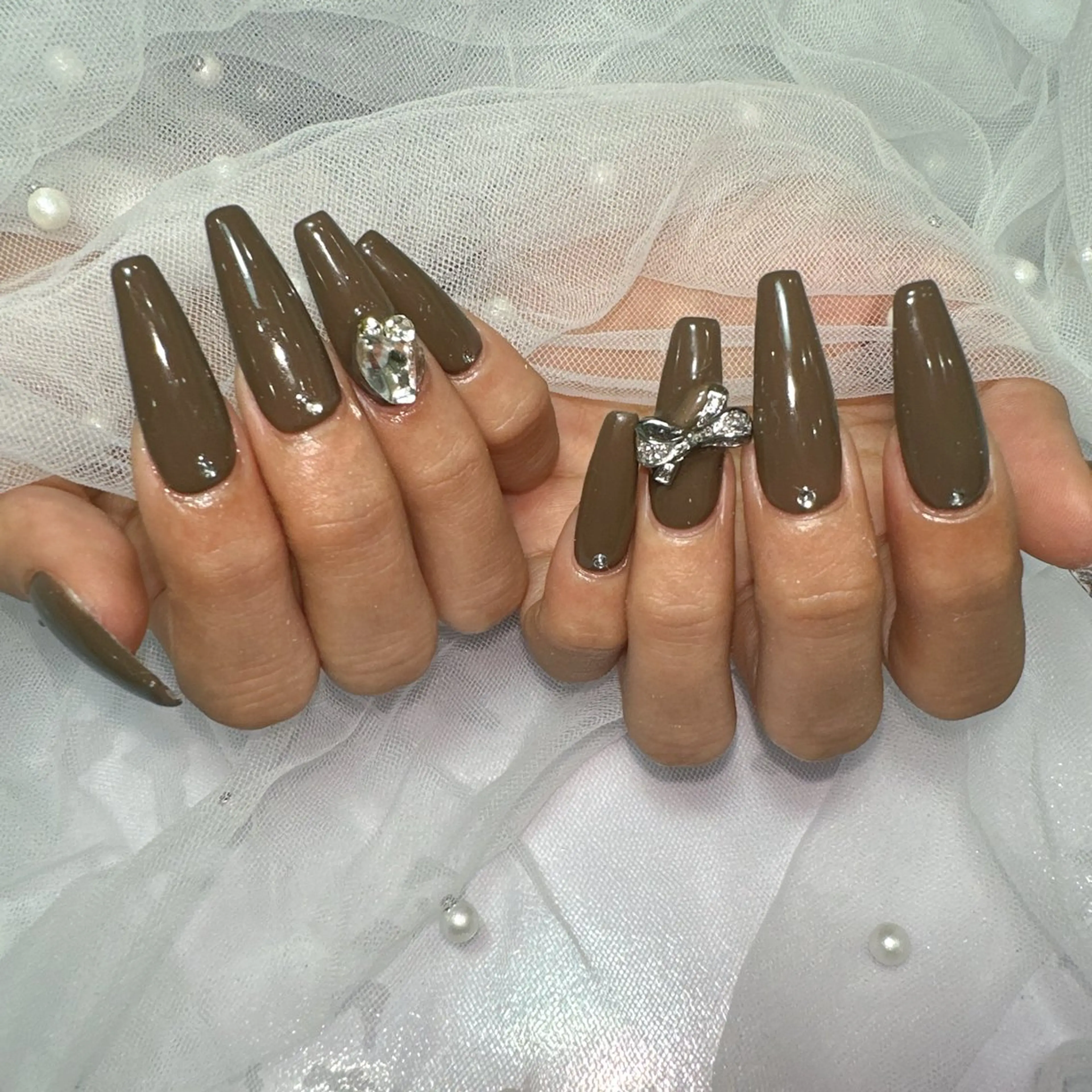 ネイル アートネイル フラッシュネイル フレンチネイル ジェルネイル ガラスフレンチ ハンドネイル You&Me Miyuのネイルデザイン