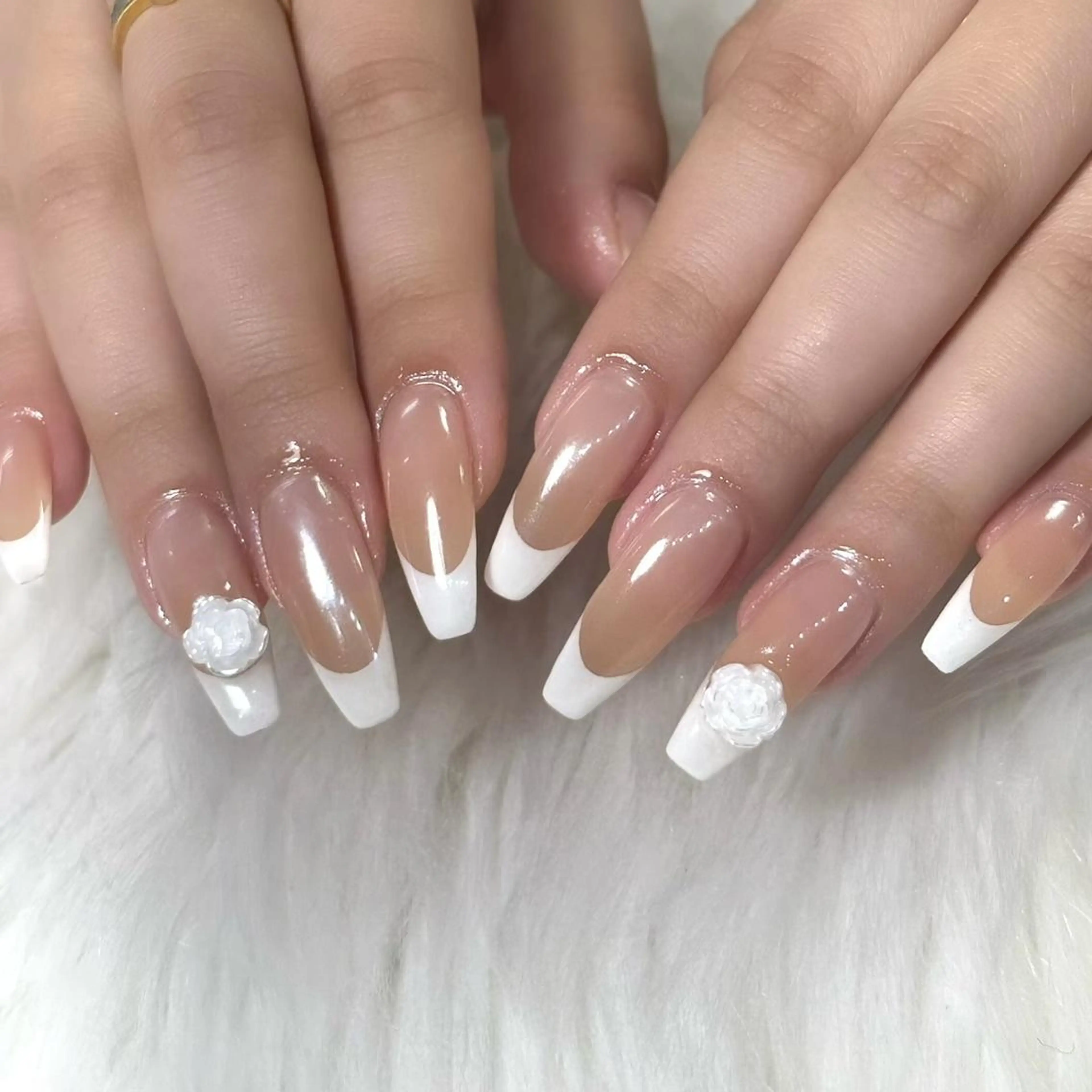 ネイル ❤️💛REBEST 京橋　nailのネイルデザイン