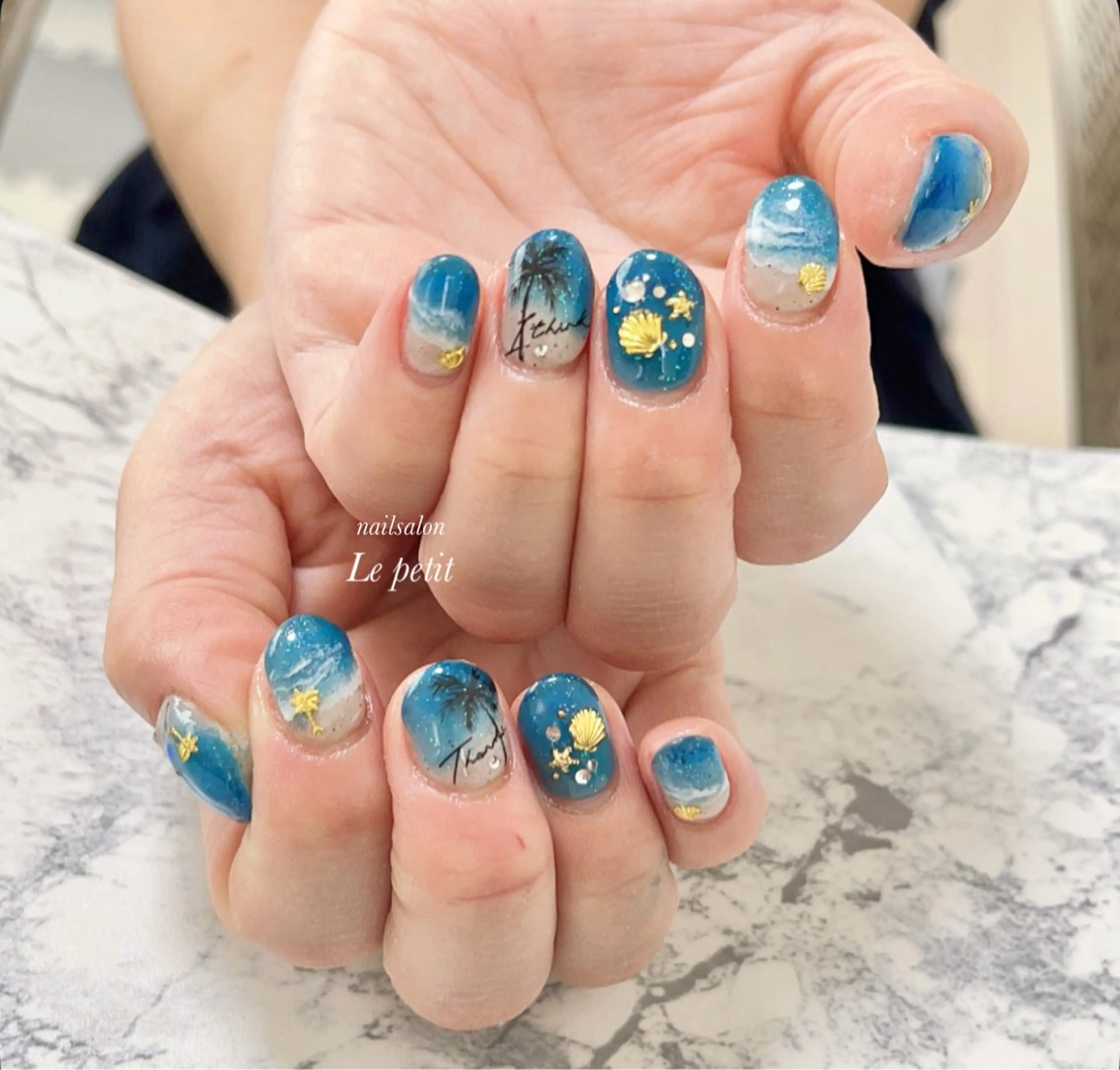 ネイル 石野 広佳のネイルデザイン