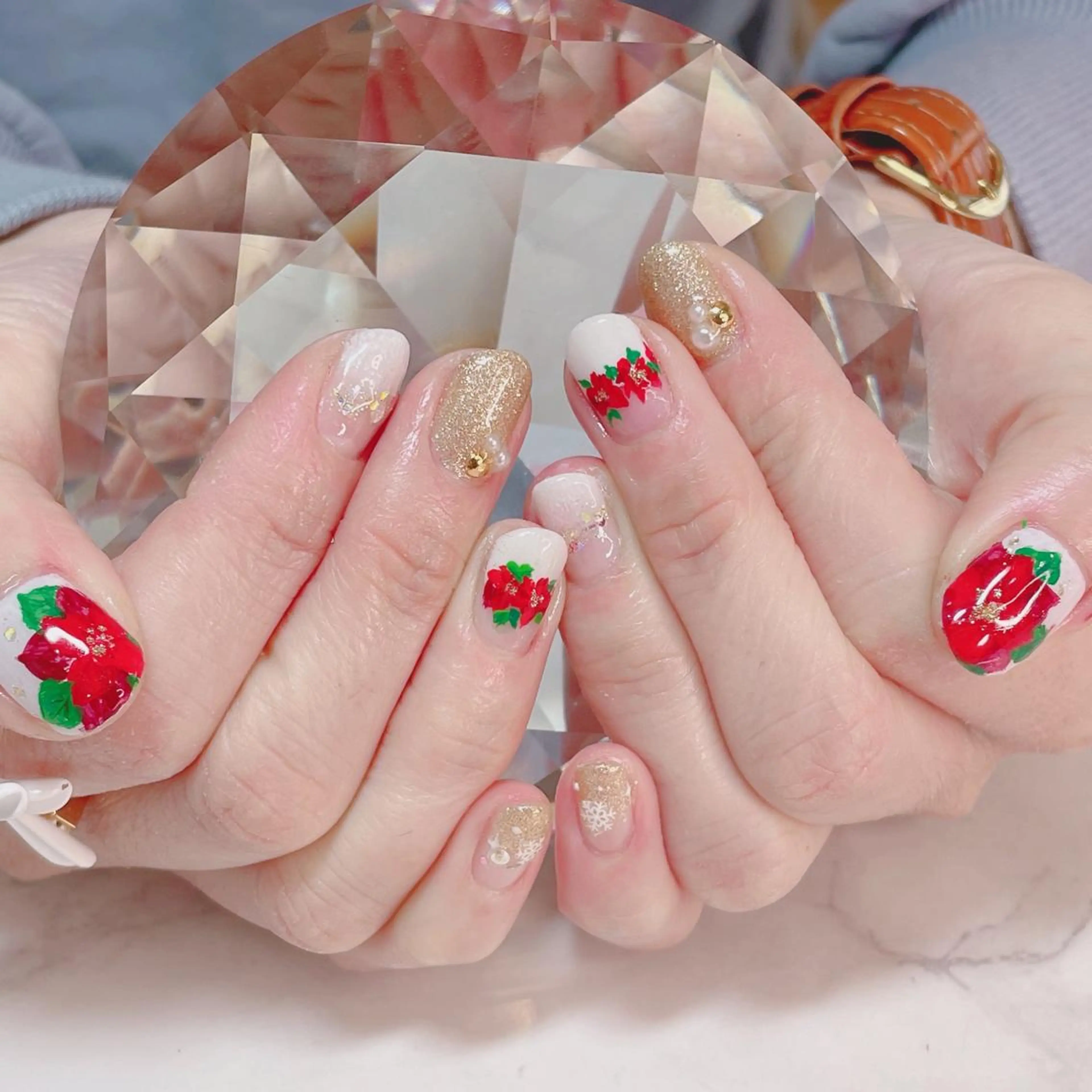 ネイル 持ち込み ニュアンスネイル スカルプネイル 冬ネイル クリスマス SINCERELY シンシアリー🌈のネイルデザイン