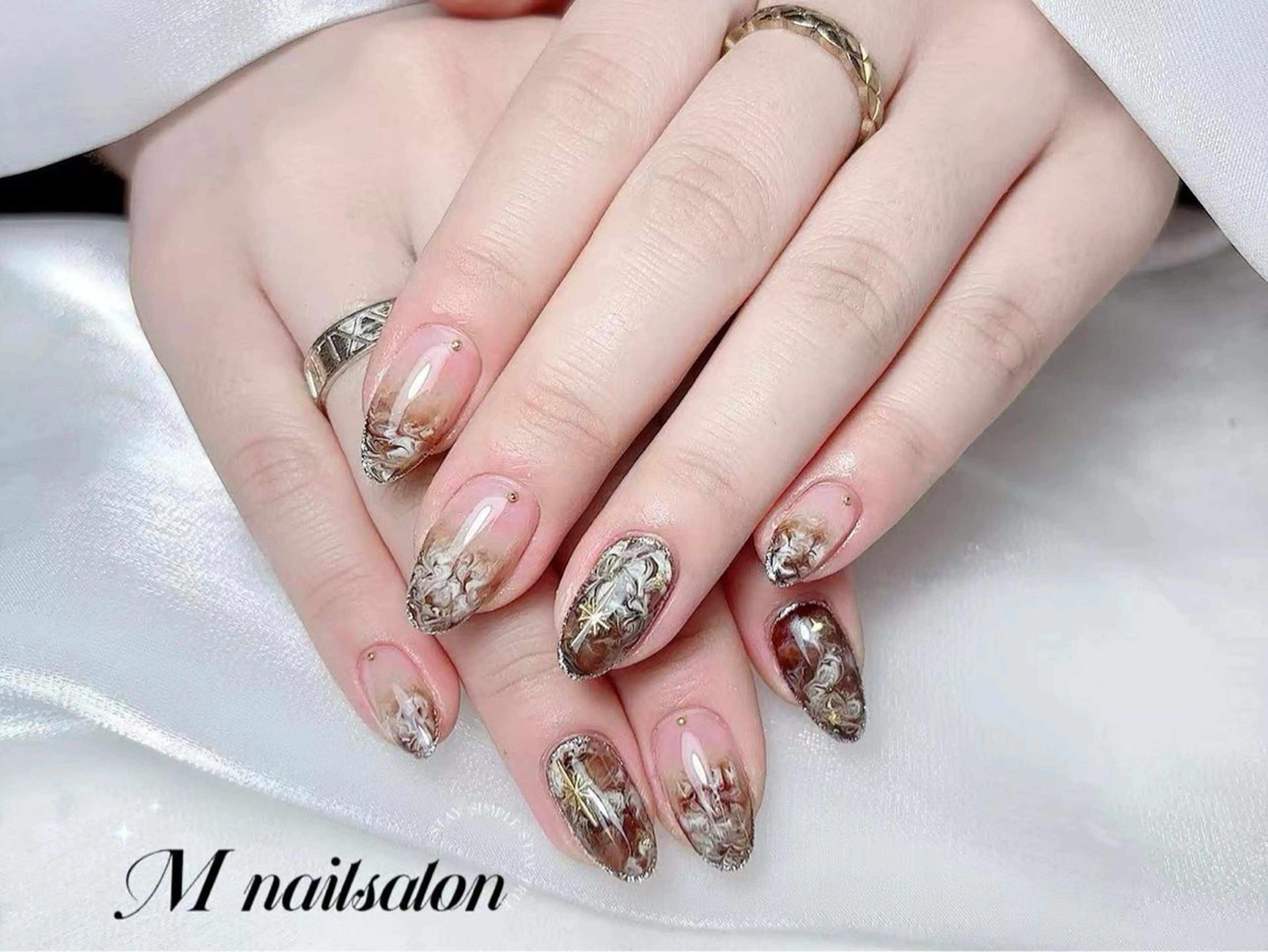 ネイル M🌷nail 長さだし専門店のネイルデザイン