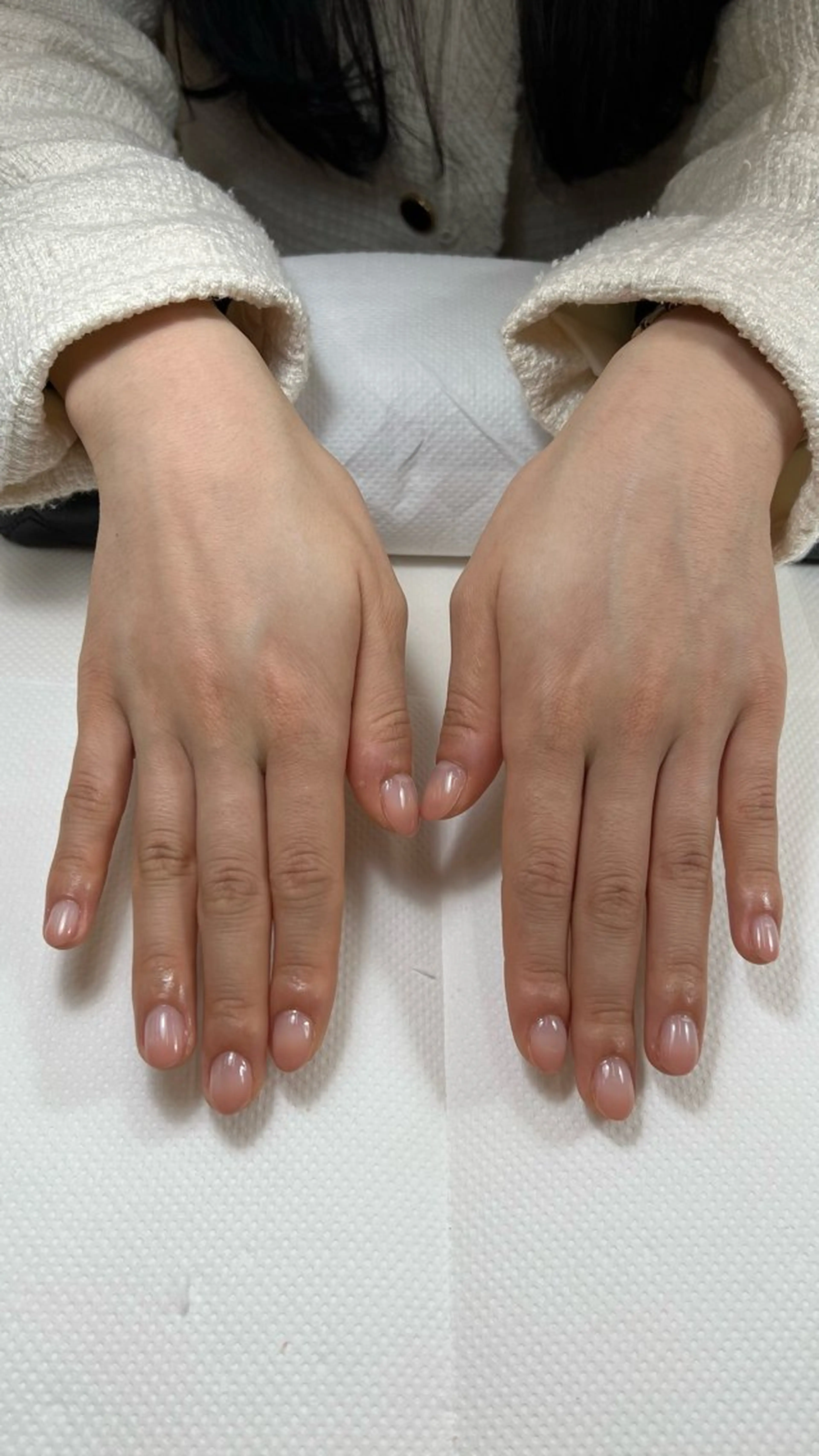 ネイル 名越 彩花のネイルデザイン