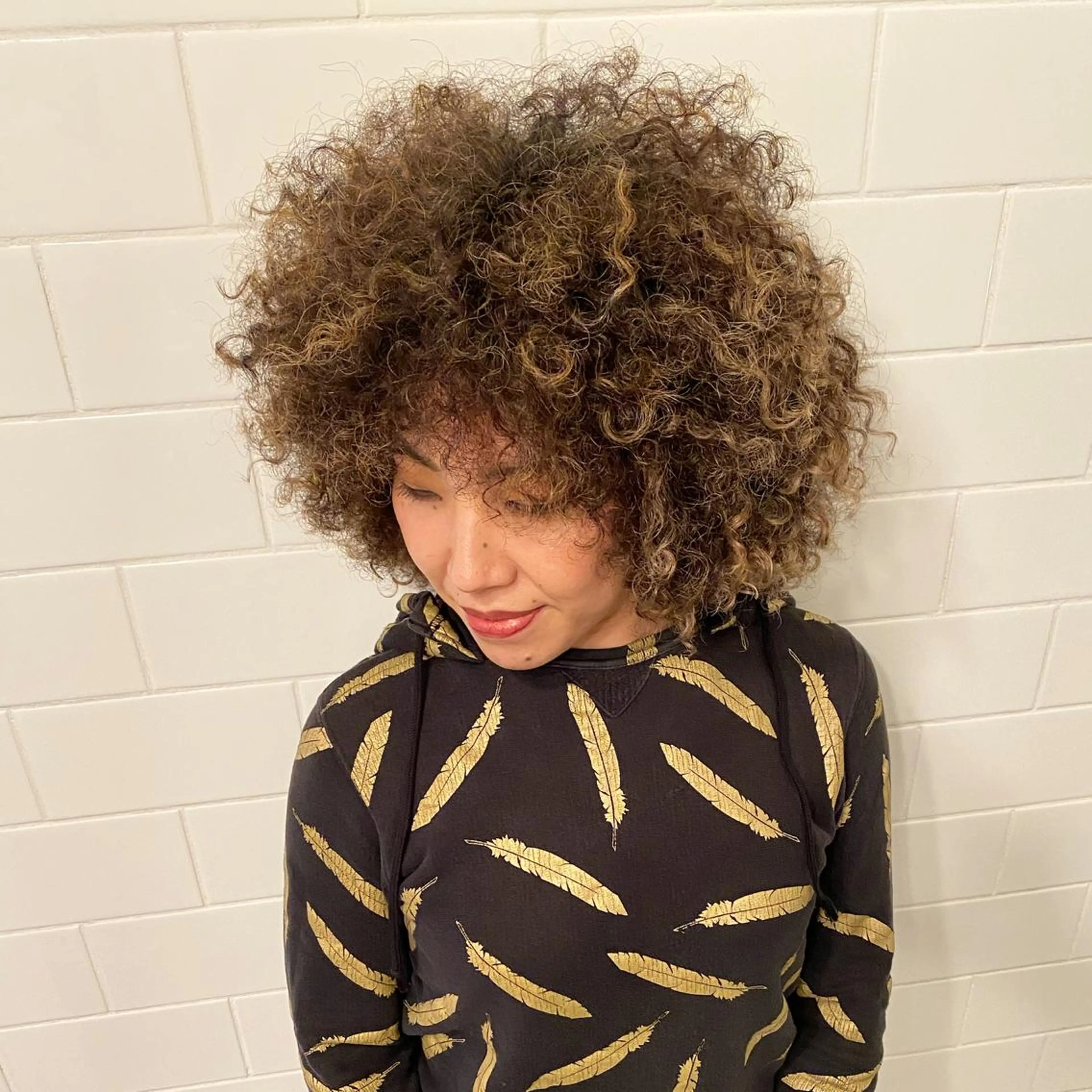 ミディアム カラー パーマ ヘアアレンジ キッズ ネイル マツエク・マツパ 中元 淳のヘアスタイル