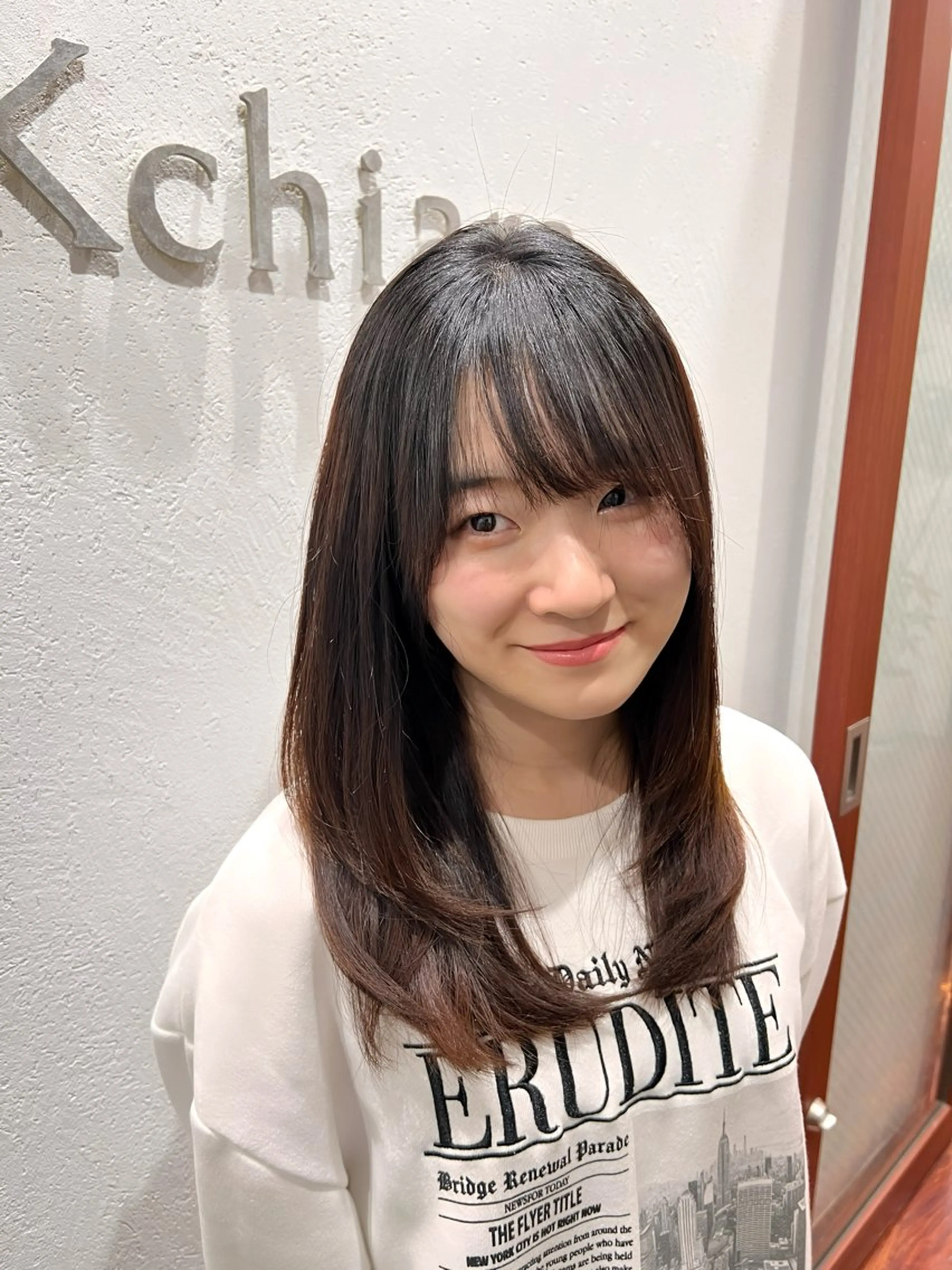 ロング 縮毛矯正 透明感カラー✨ 縮毛矯正のヘアスタイル