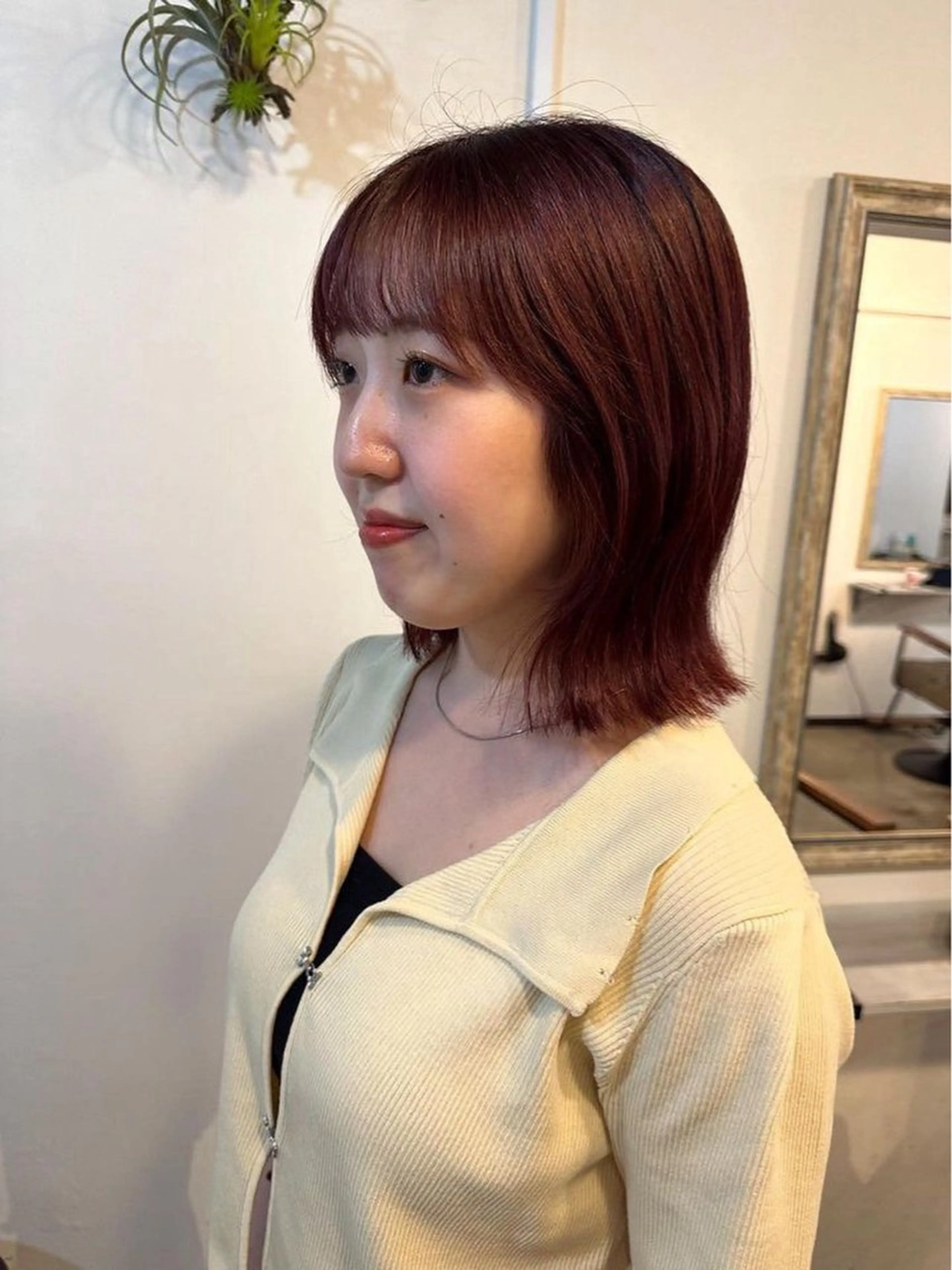 カラー カシス ピンクカラー レッドカラー Sherry/R 三川町　木村祐里奈のヘアスタイル