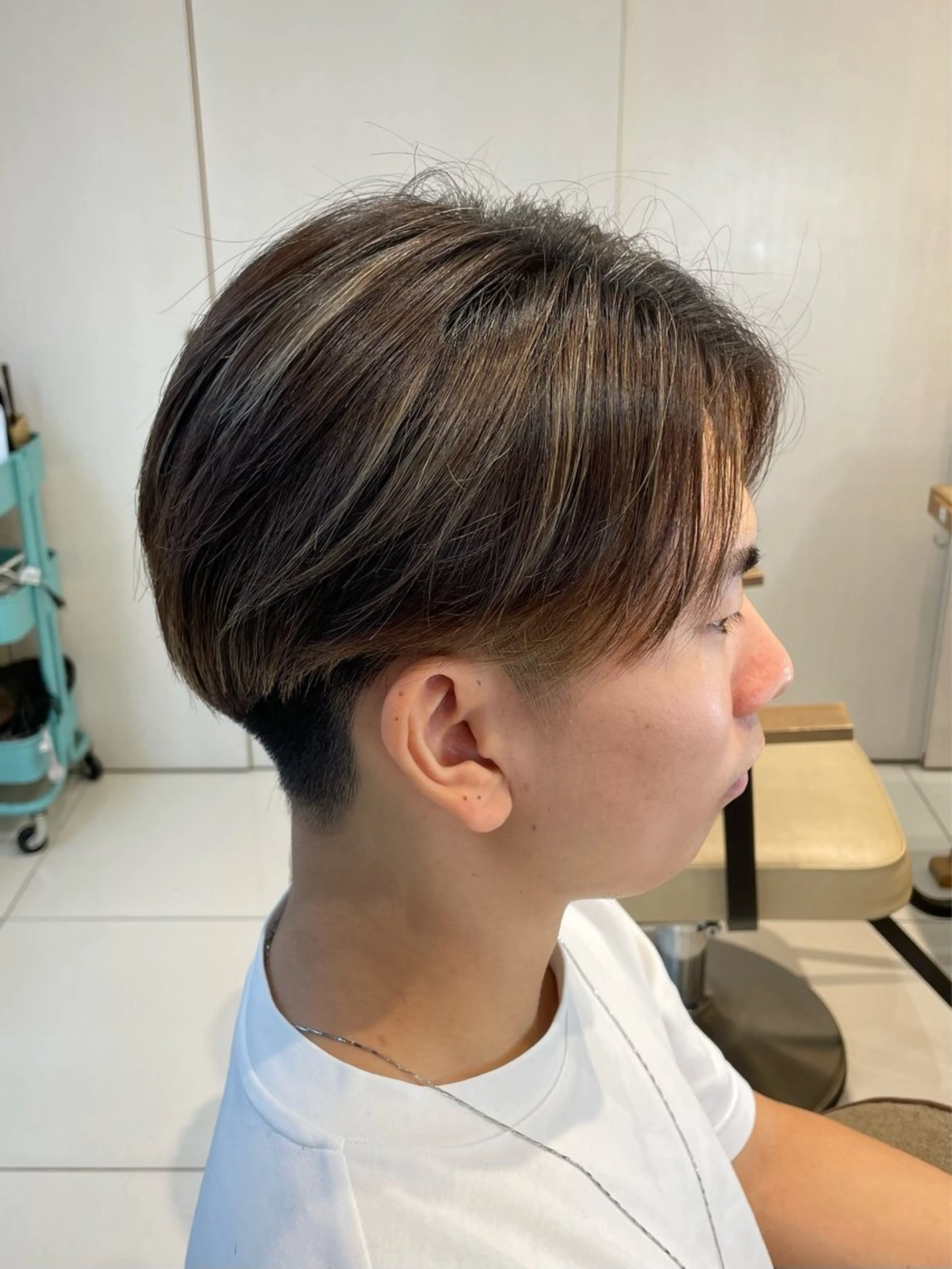 ミディアム メンズ カット 縮毛矯正 本厚木｜縮毛矯正/ 髪質改善/専門サロンのヘアスタイル