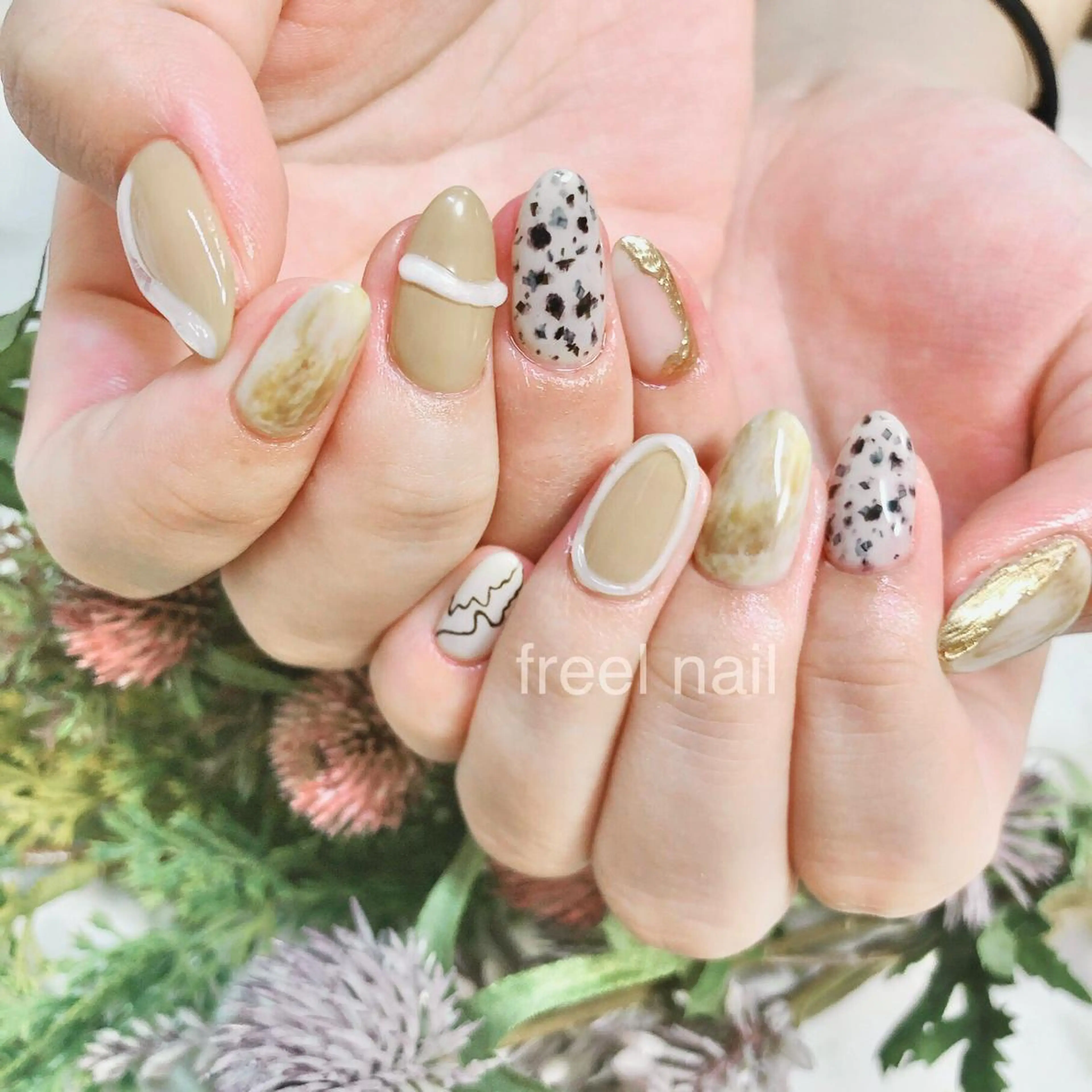 ネイル ハンドネイル freel Beautyのネイルデザイン