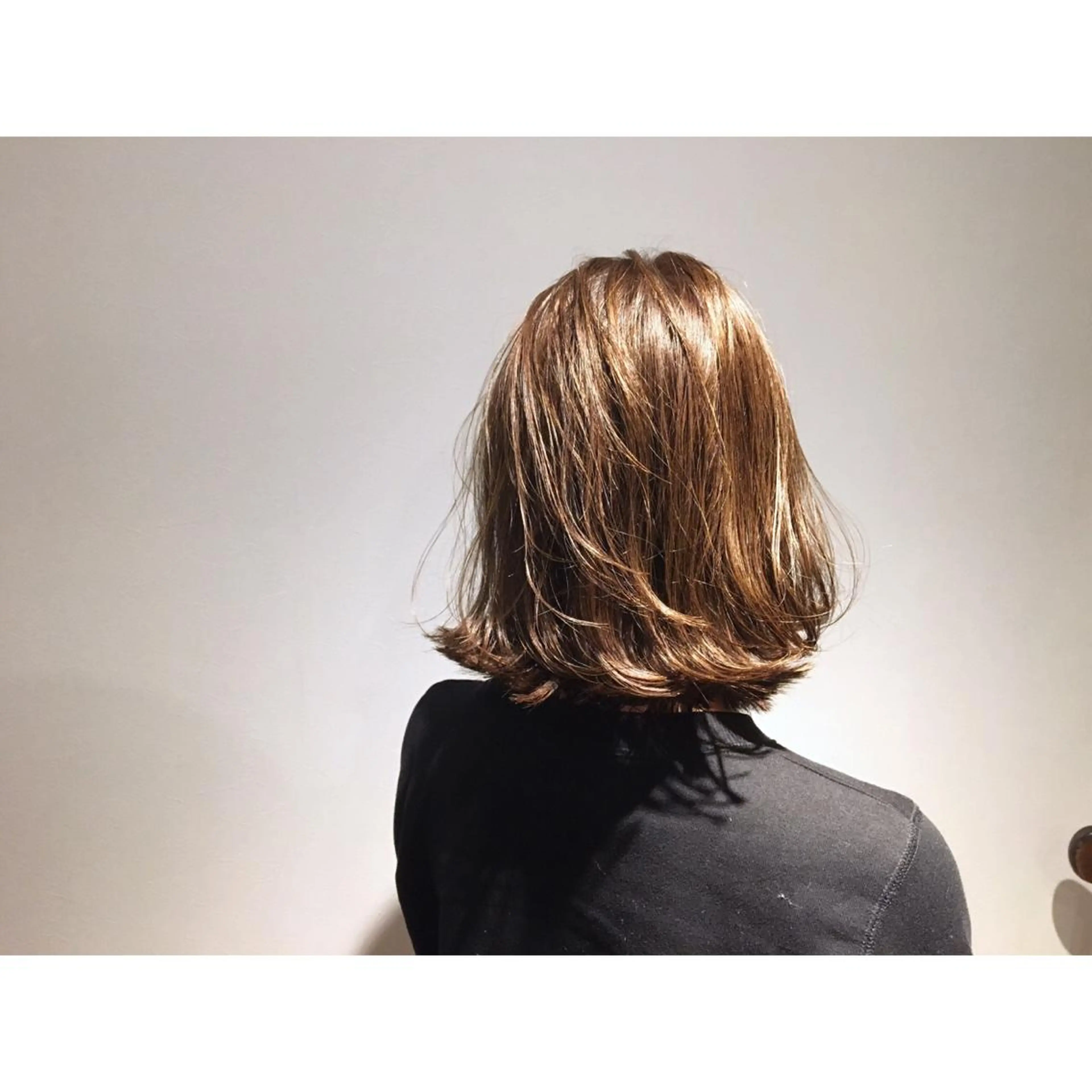 ショート カラー ヘアアレンジ 切りっぱなしボブ ボブ 境 健助のヘアスタイル