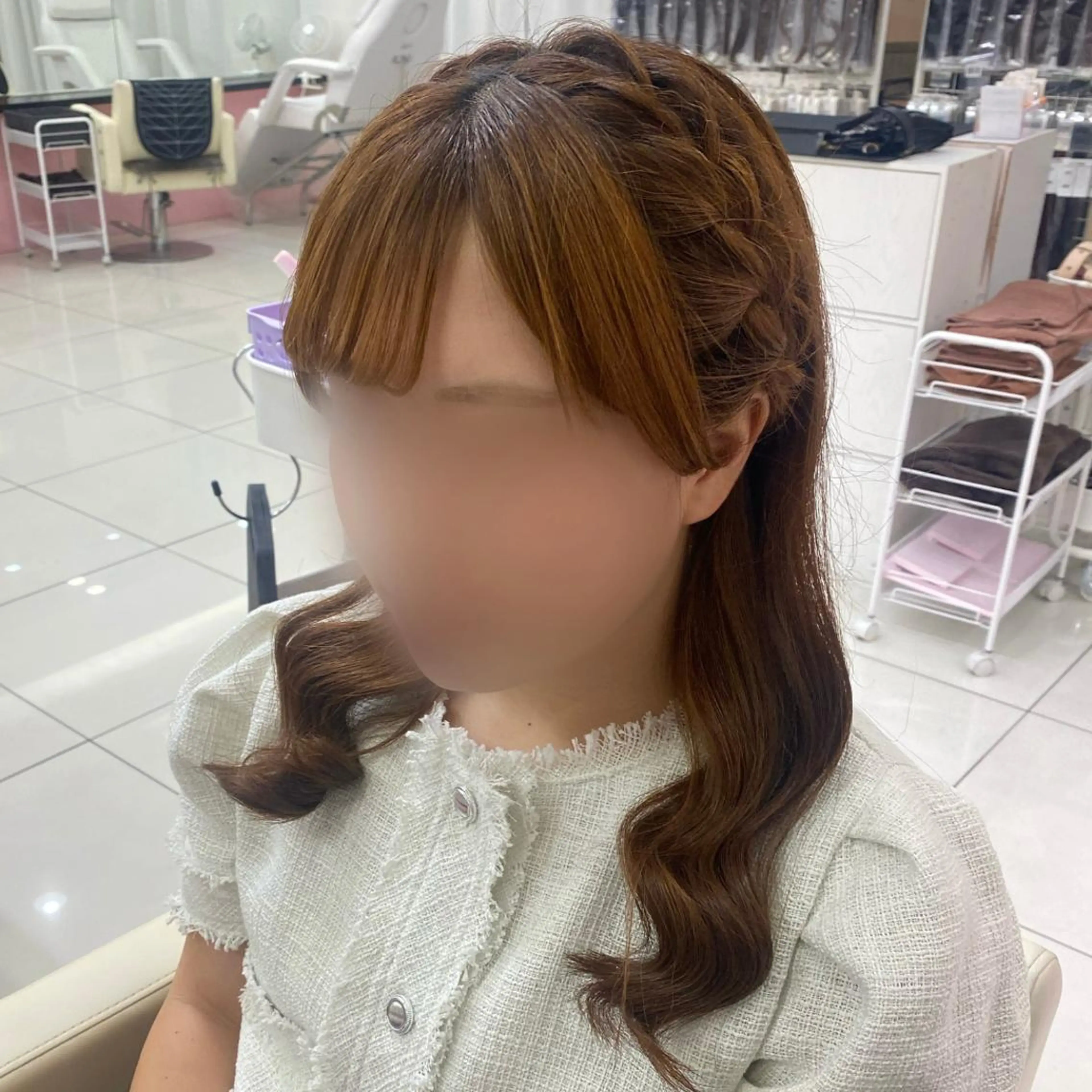 ヘアアレンジ 編みこみ season エクステ/ヘアカラーのヘアスタイル