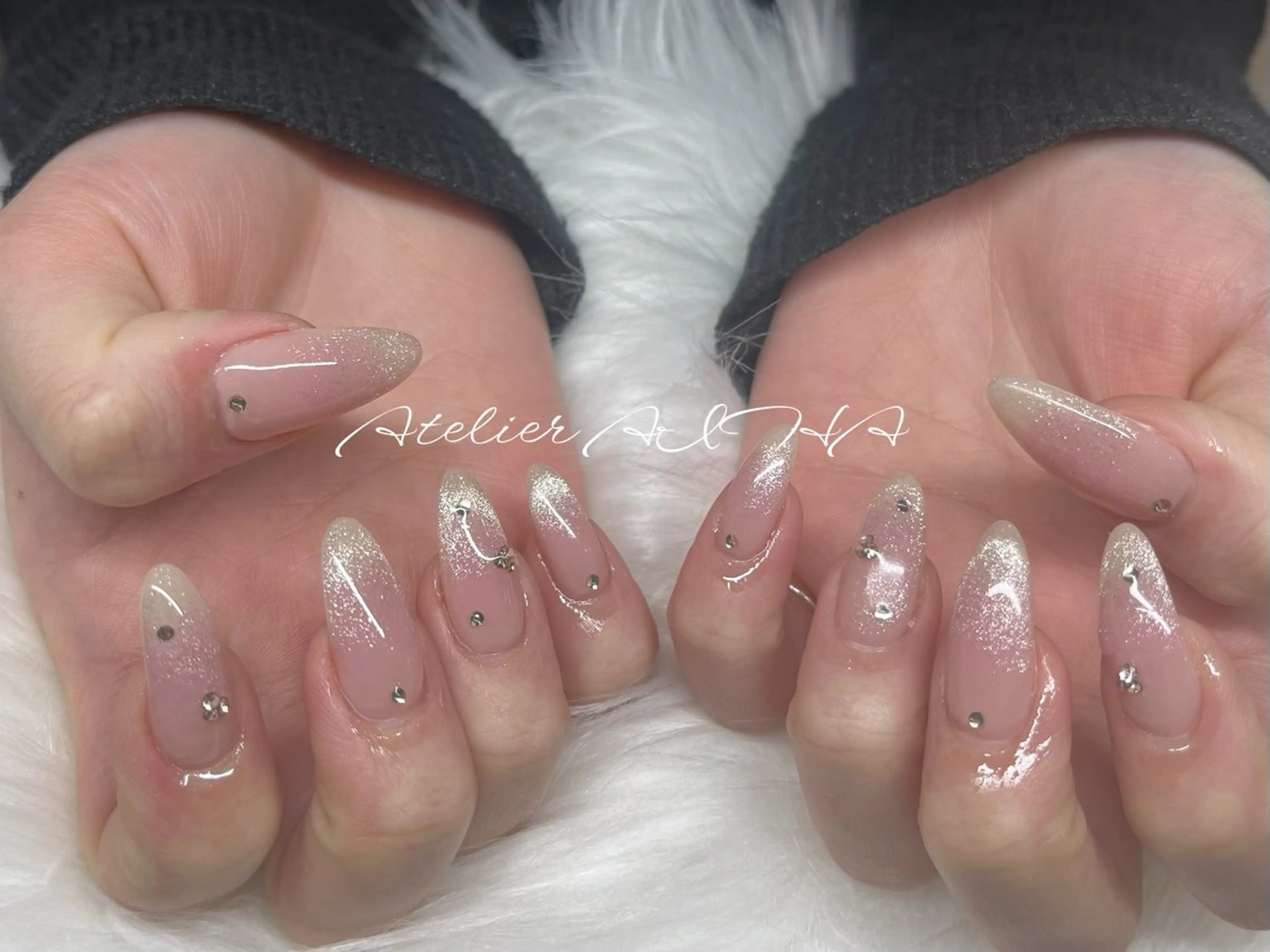 セミロング ハンドネイル アトリエAIHA所属・アトリエAIHA★ フィルイン推奨サロンのネイルデザイン