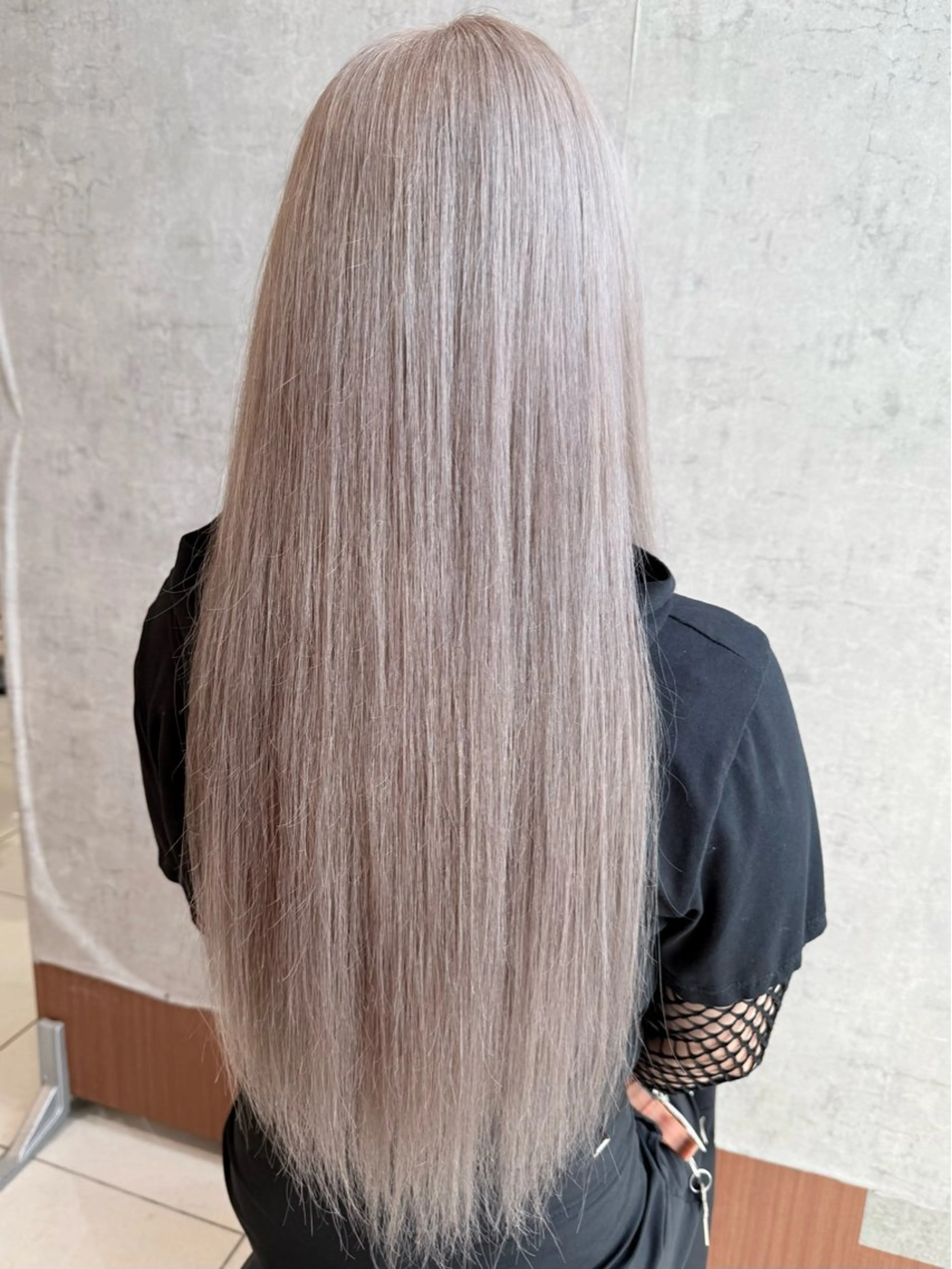 ロング カラー ブリーチ ハイトーンカラー shiho/名駅💎 ケアカラー/ブリーチのヘアスタイル