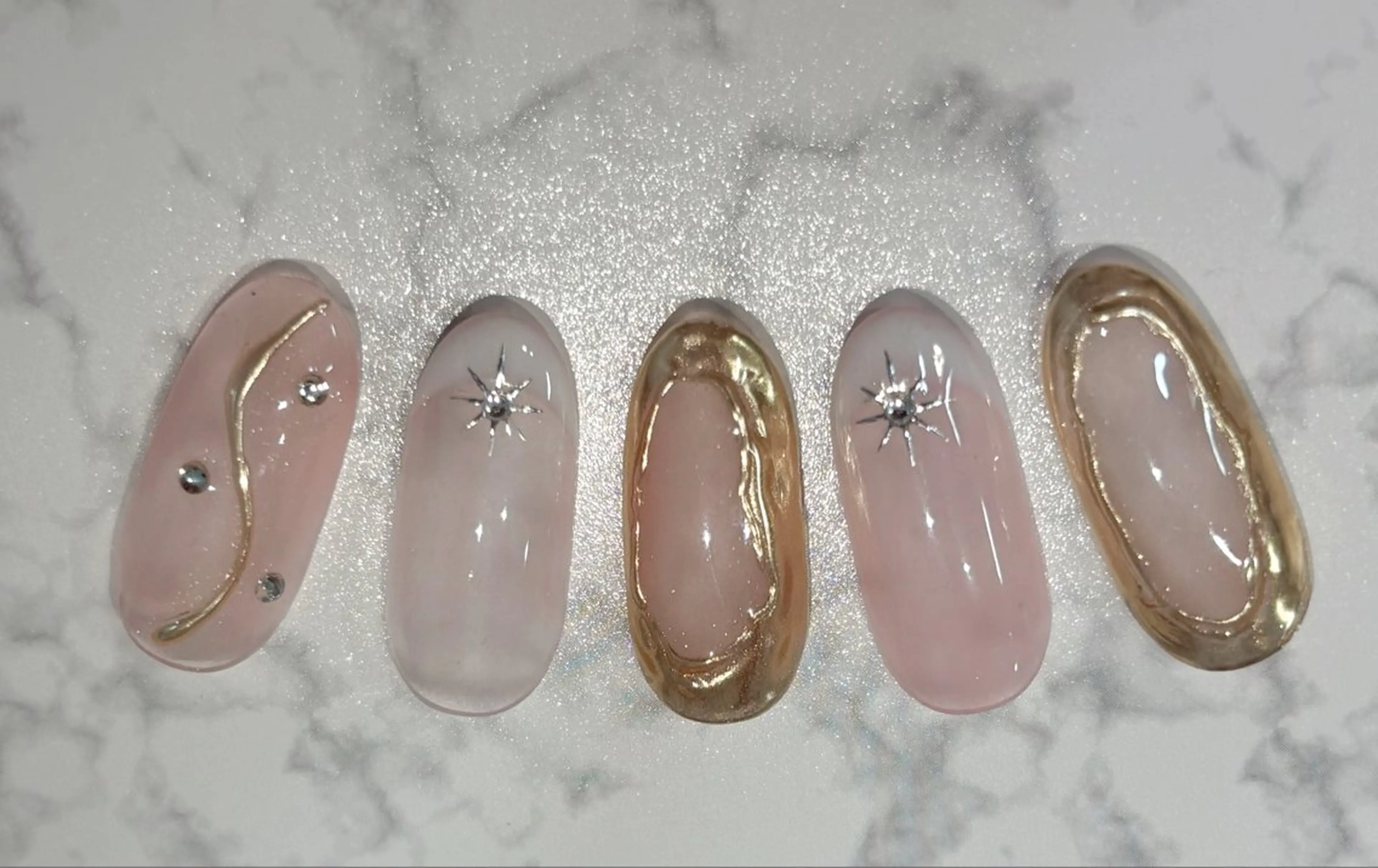 ネイル ハンドネイル H3 Nail Tsuki🦋💙のネイルデザイン