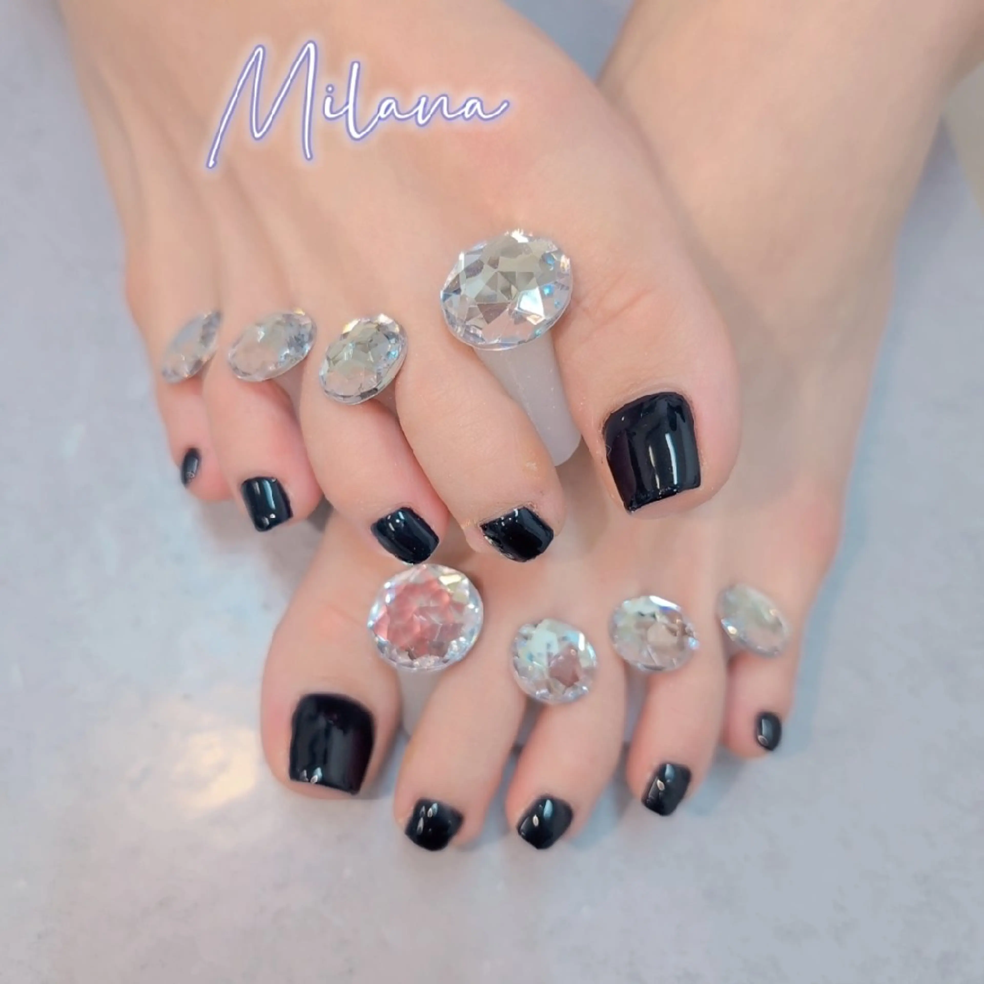 ネイル フットネイル ワンカラーネイル フットネイル Milana 川瀬のネイルデザイン