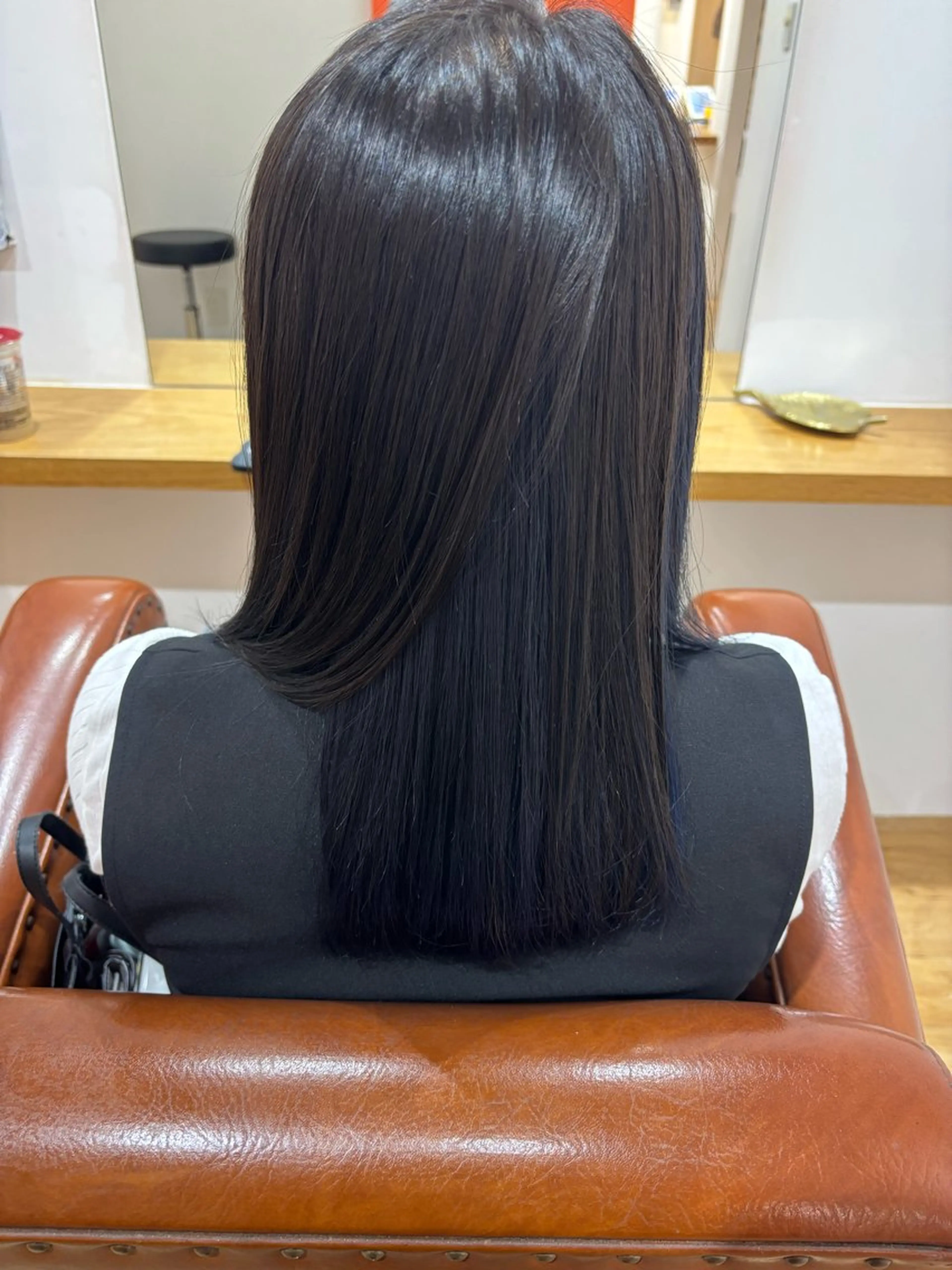 カラー ブリーチ ブルーカラー ブルーグレー インナーカラー ヘアカラー こゆき/ ブリーチモデル募集中のヘアスタイル